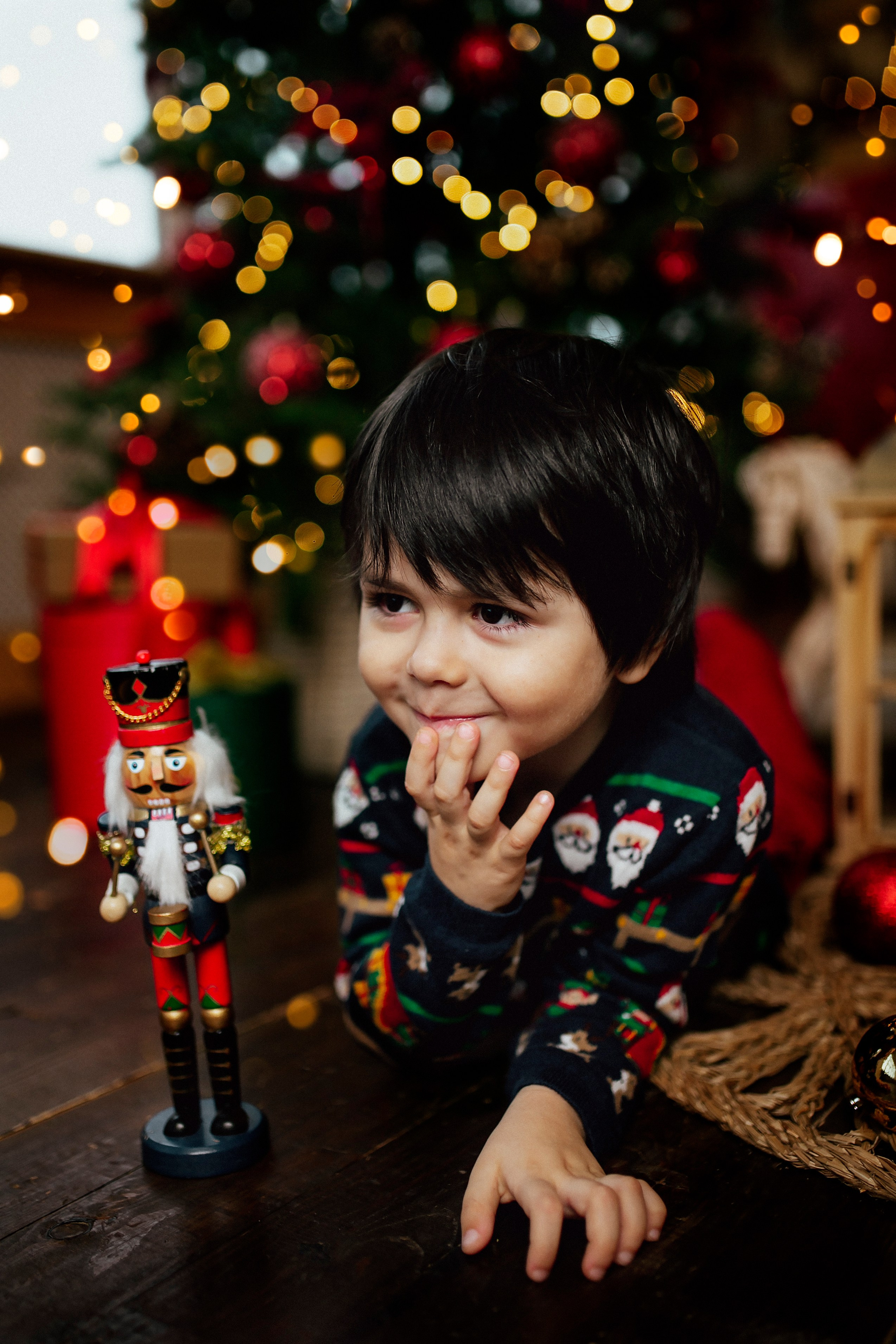 Никита с братишкой и щелкунчиком. Семейный и детский фотограф в Ижевске Анастасия Камариттинова