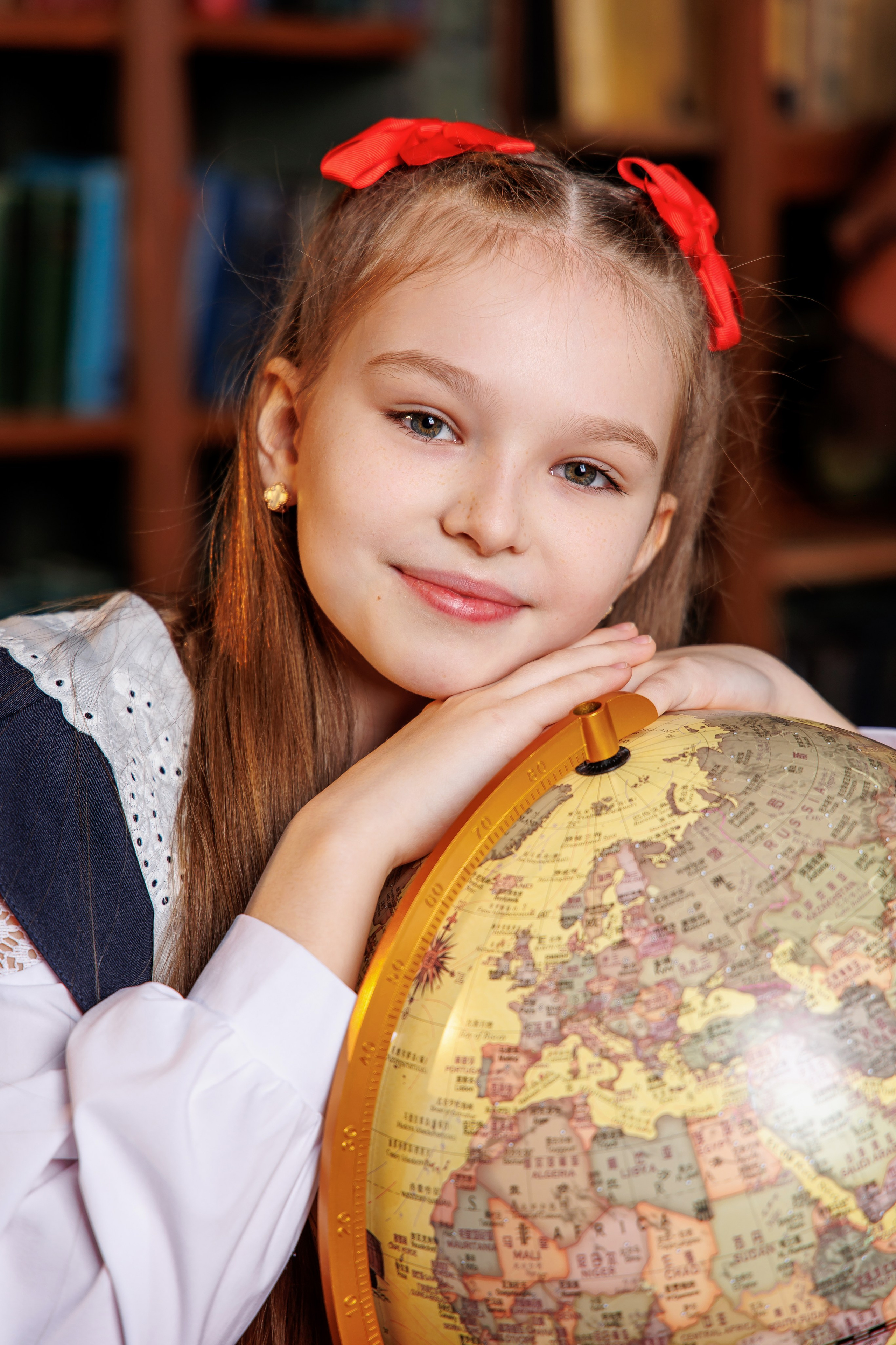 Альбомы для 4 класса. Школьный фотограф Саратов Золотарь Ольга