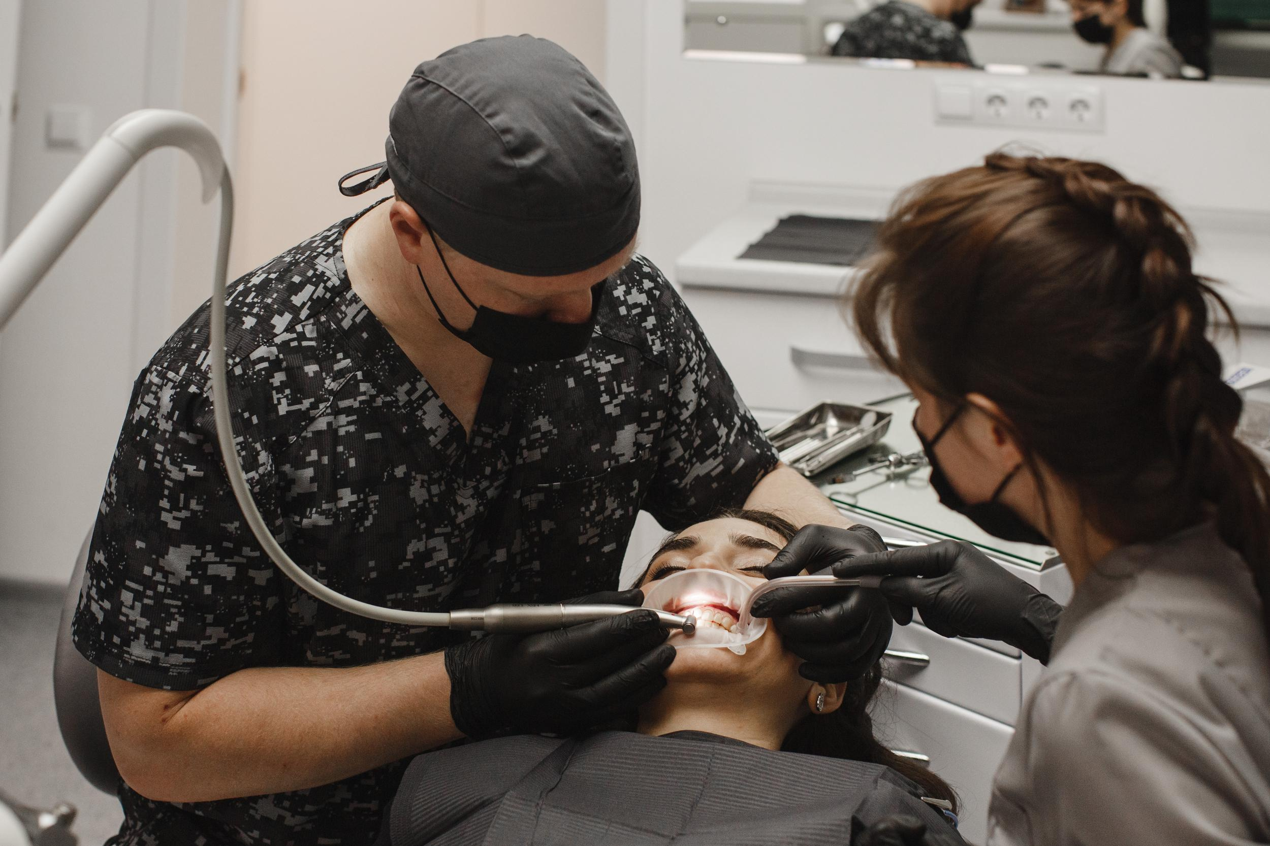 CITY SMILE. Photographer and videographer for wedding in Italy: Rome, Milan, Venic