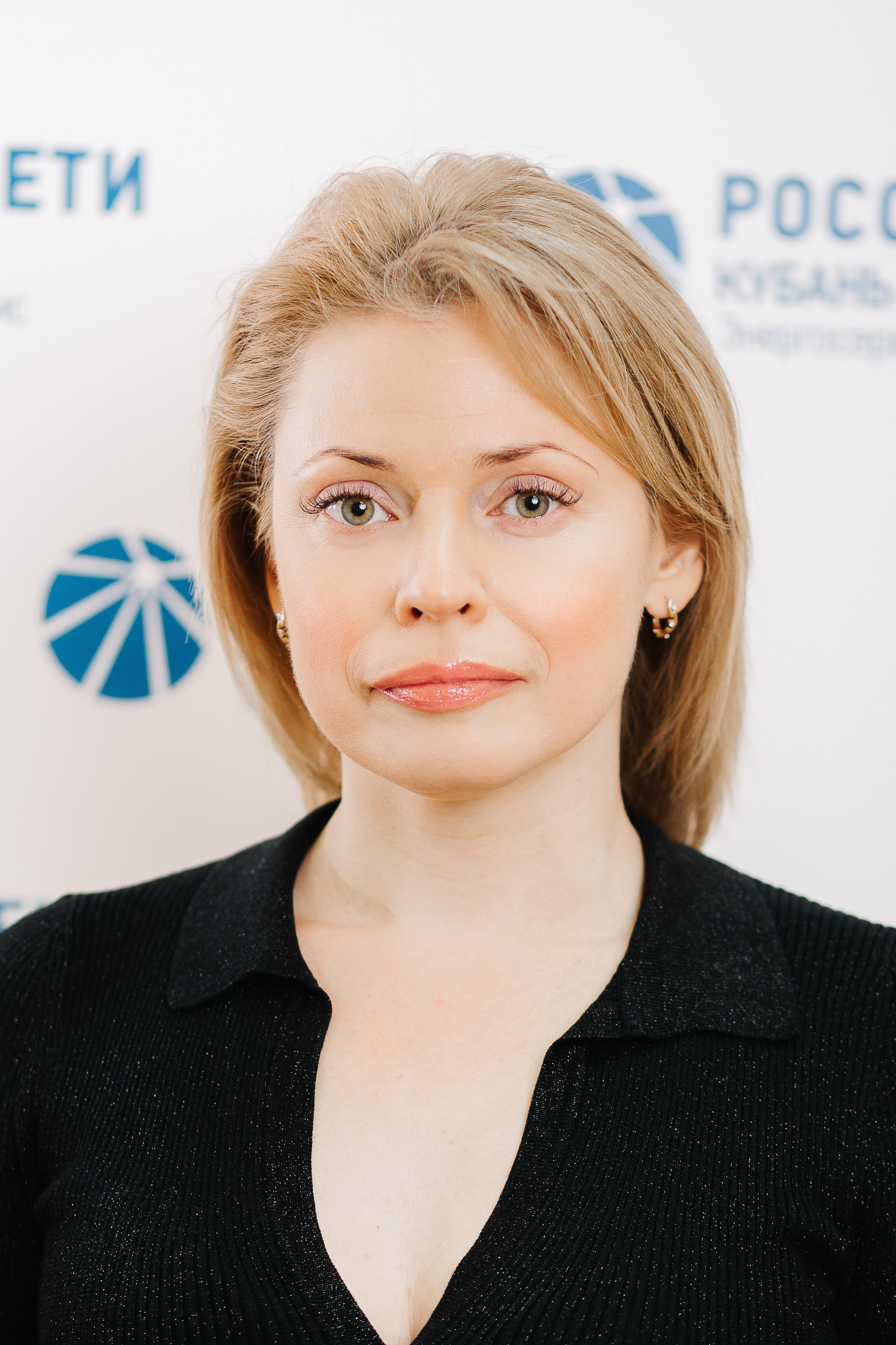 Портреты сотрудников РОССЕТИ. Photographer and videographer for wedding in Italy: Rome, Milan, Venic