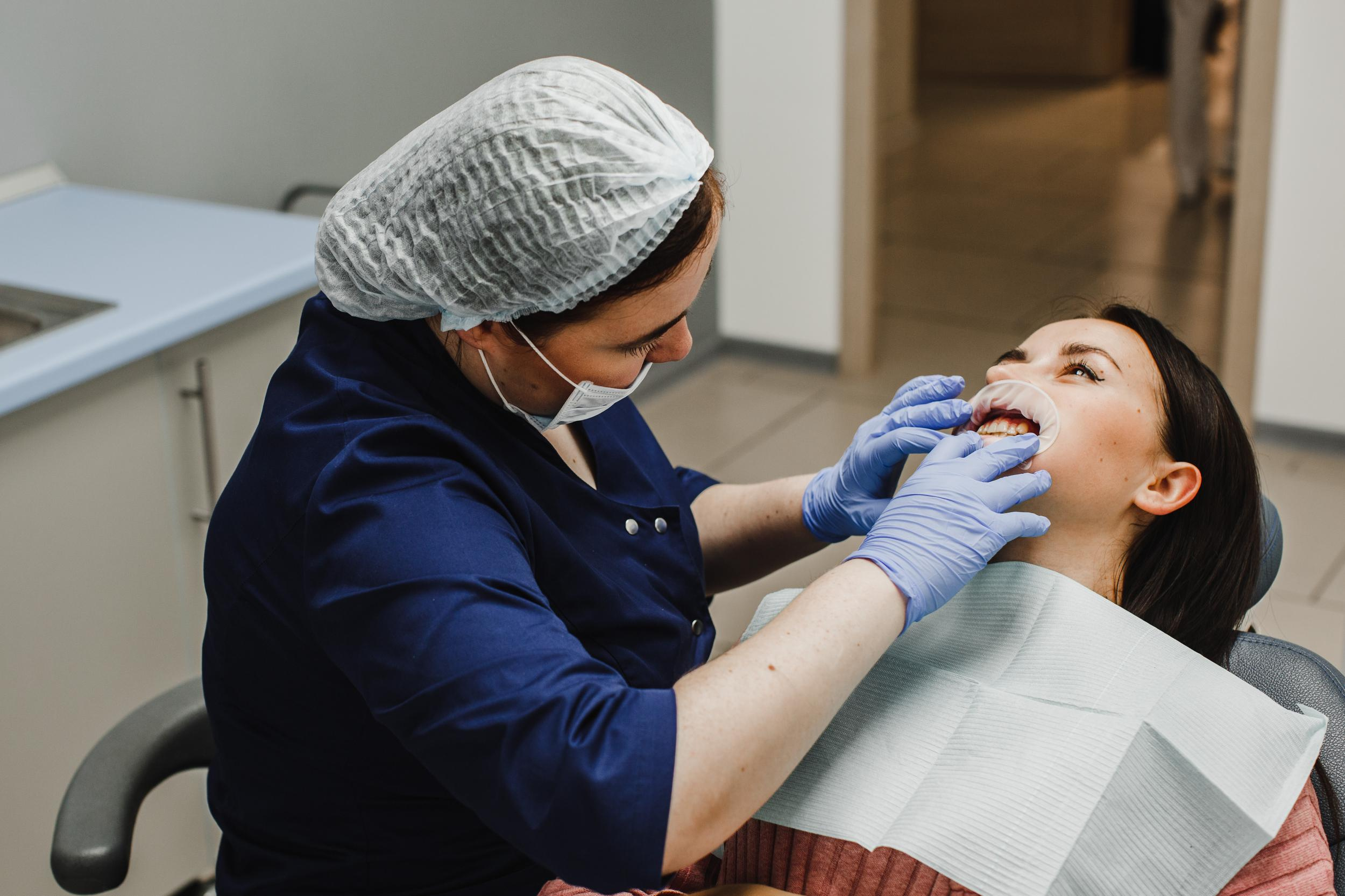 CITY SMILE. Photographer and videographer for wedding in Italy: Rome, Milan, Venic