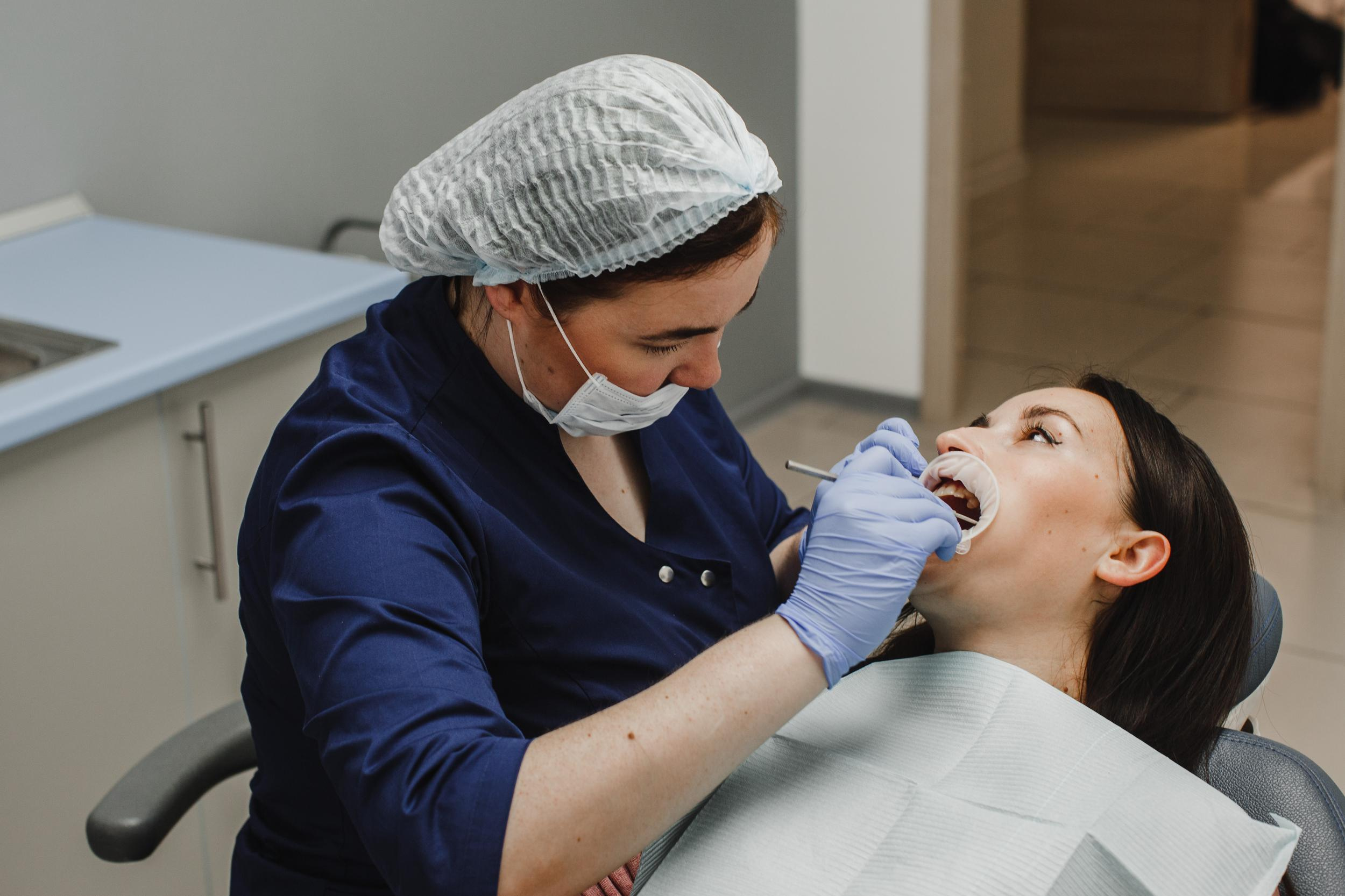 CITY SMILE. Photographer and videographer for wedding in Italy: Rome, Milan, Venic