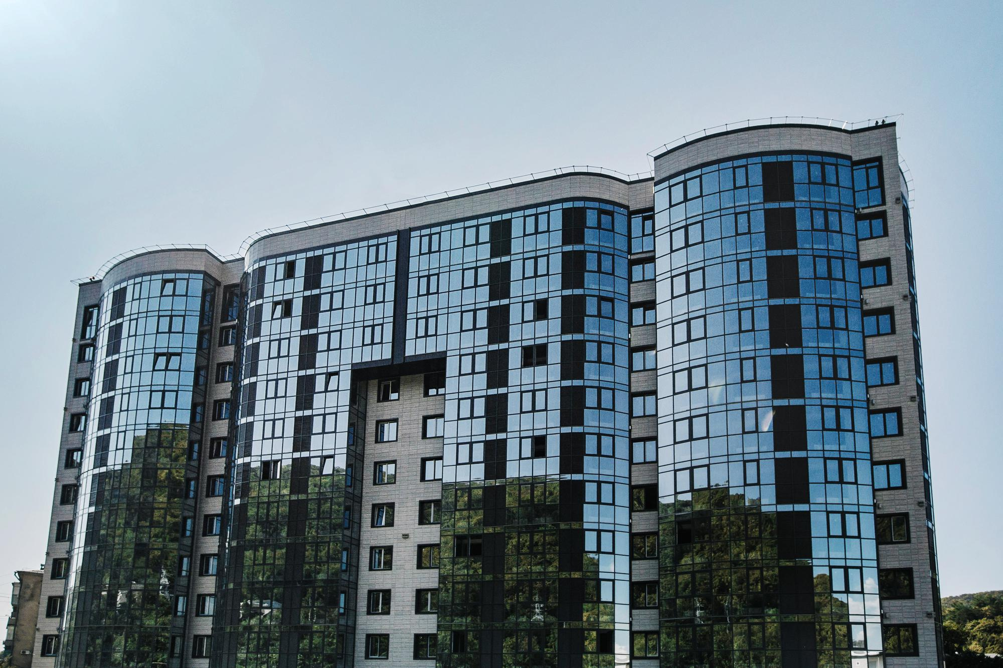 Архитектурная съемка фасадов для METRICS Sunhills. Профессиональный фотограф Иван Низиенко