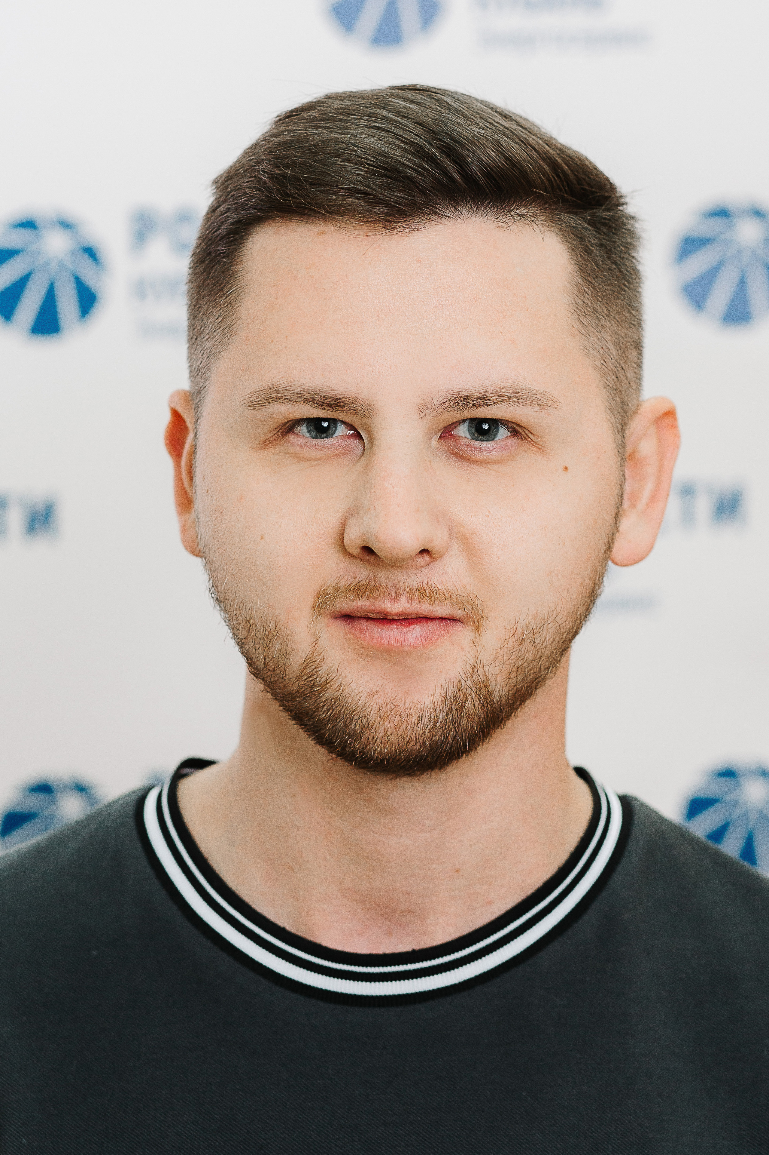 Портреты сотрудников РОССЕТИ. Photographer and videographer for wedding in Italy: Rome, Milan, Venic