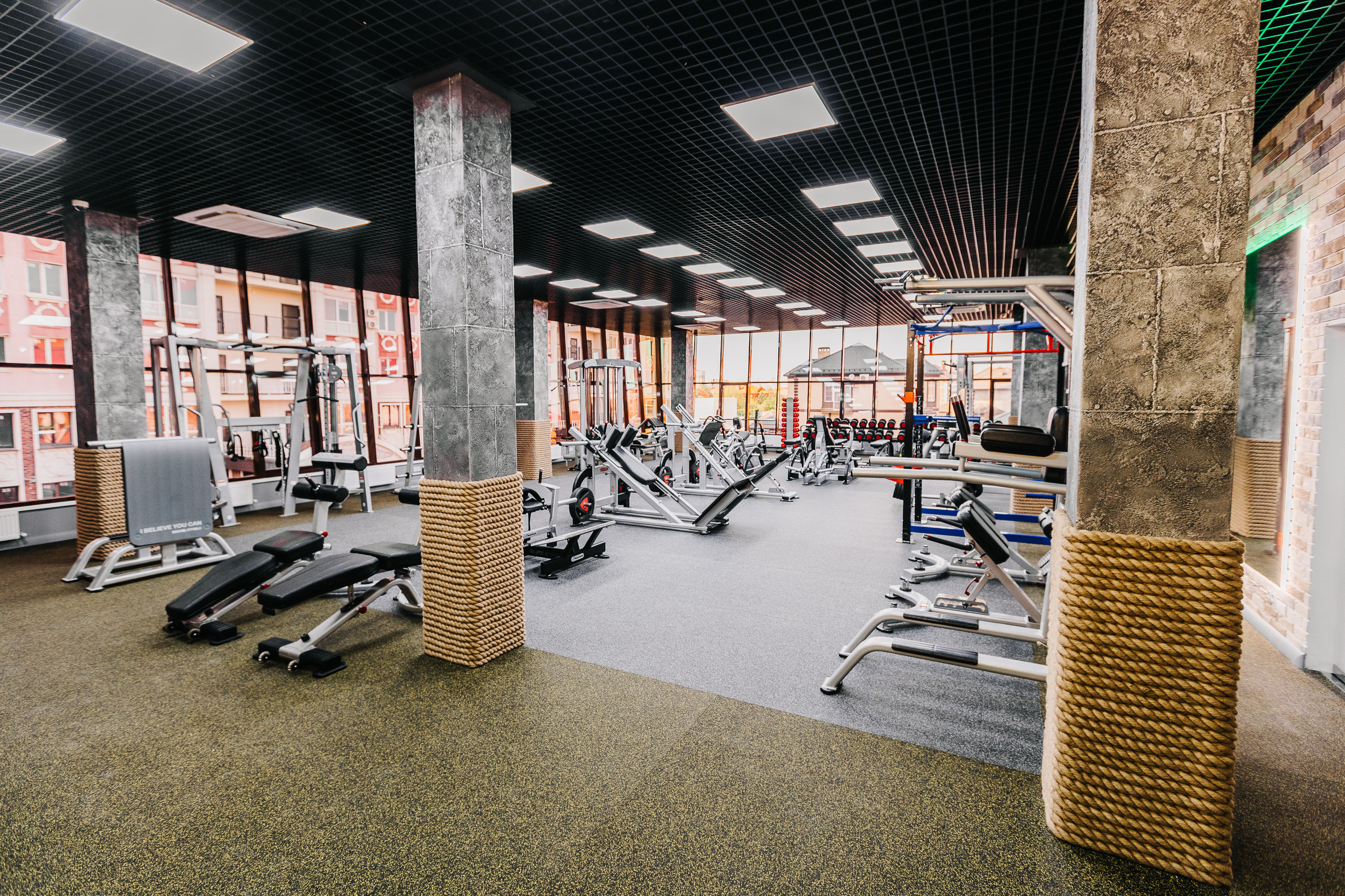 Фитнес клуб Xforce. Photographer and videographer for wedding in Italy: Rome, Milan, Venic