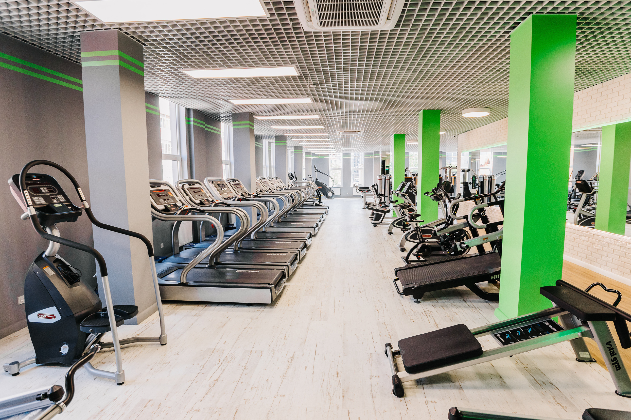 Фитнес клуб Xforce. Photographer and videographer for wedding in Italy: Rome, Milan, Venic