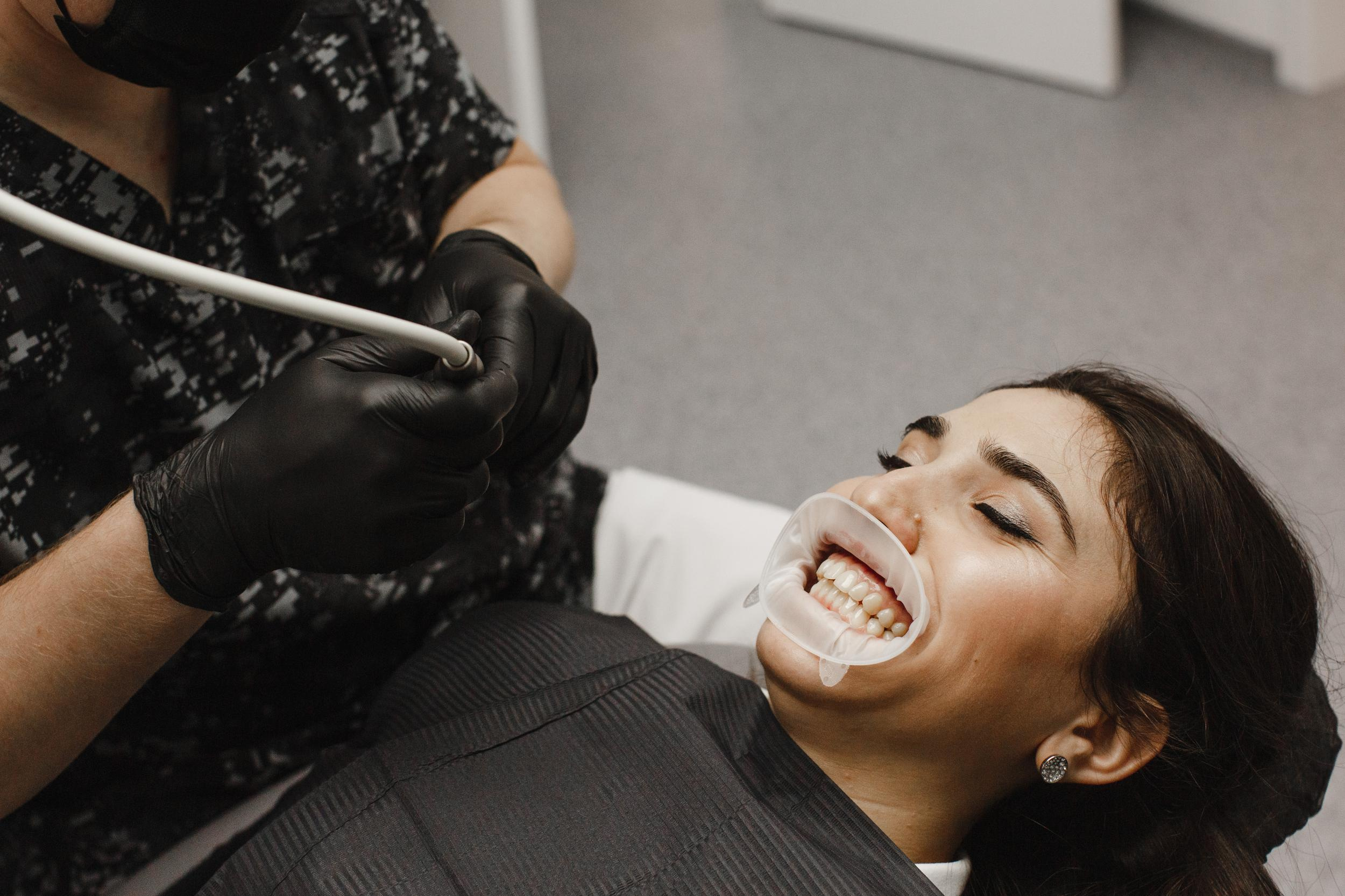 CITY SMILE. Photographer and videographer for wedding in Italy: Rome, Milan, Venic