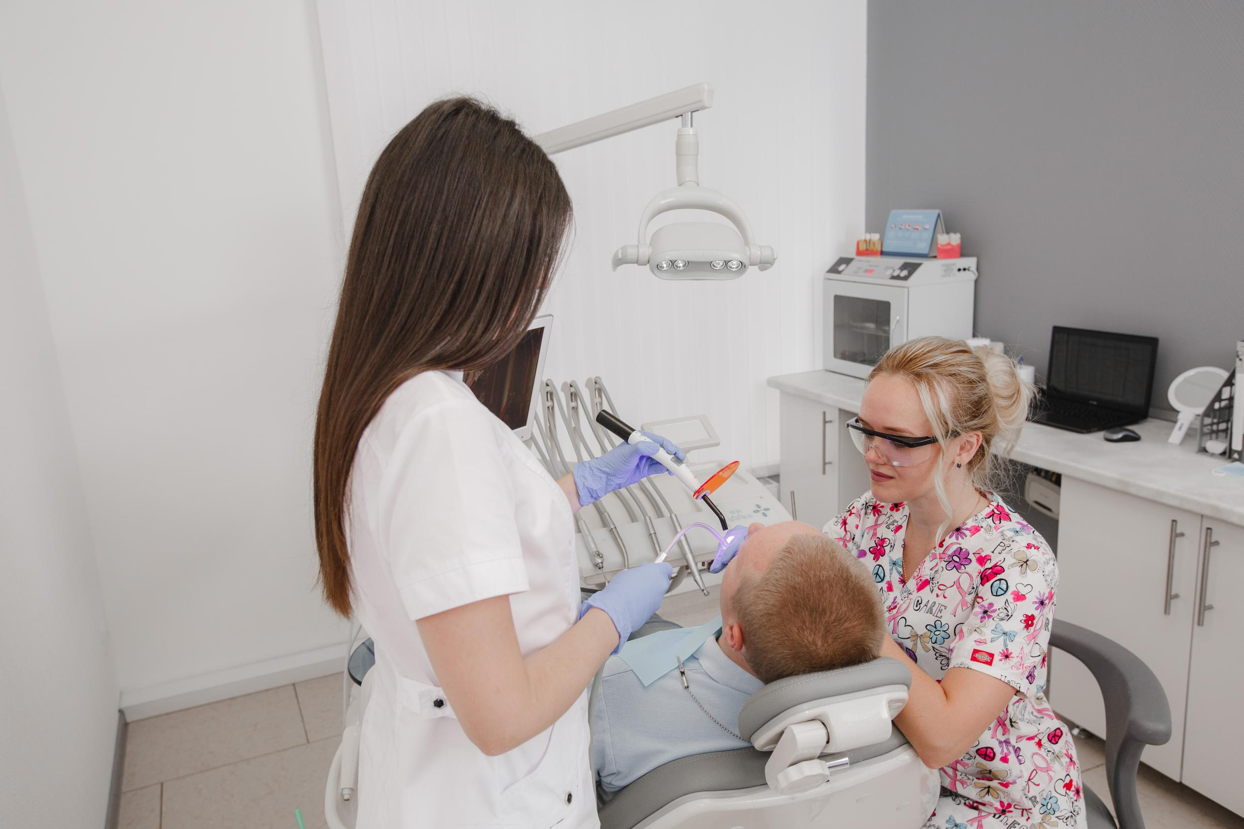 CITY SMILE. Photographer and videographer for wedding in Italy: Rome, Milan, Venic