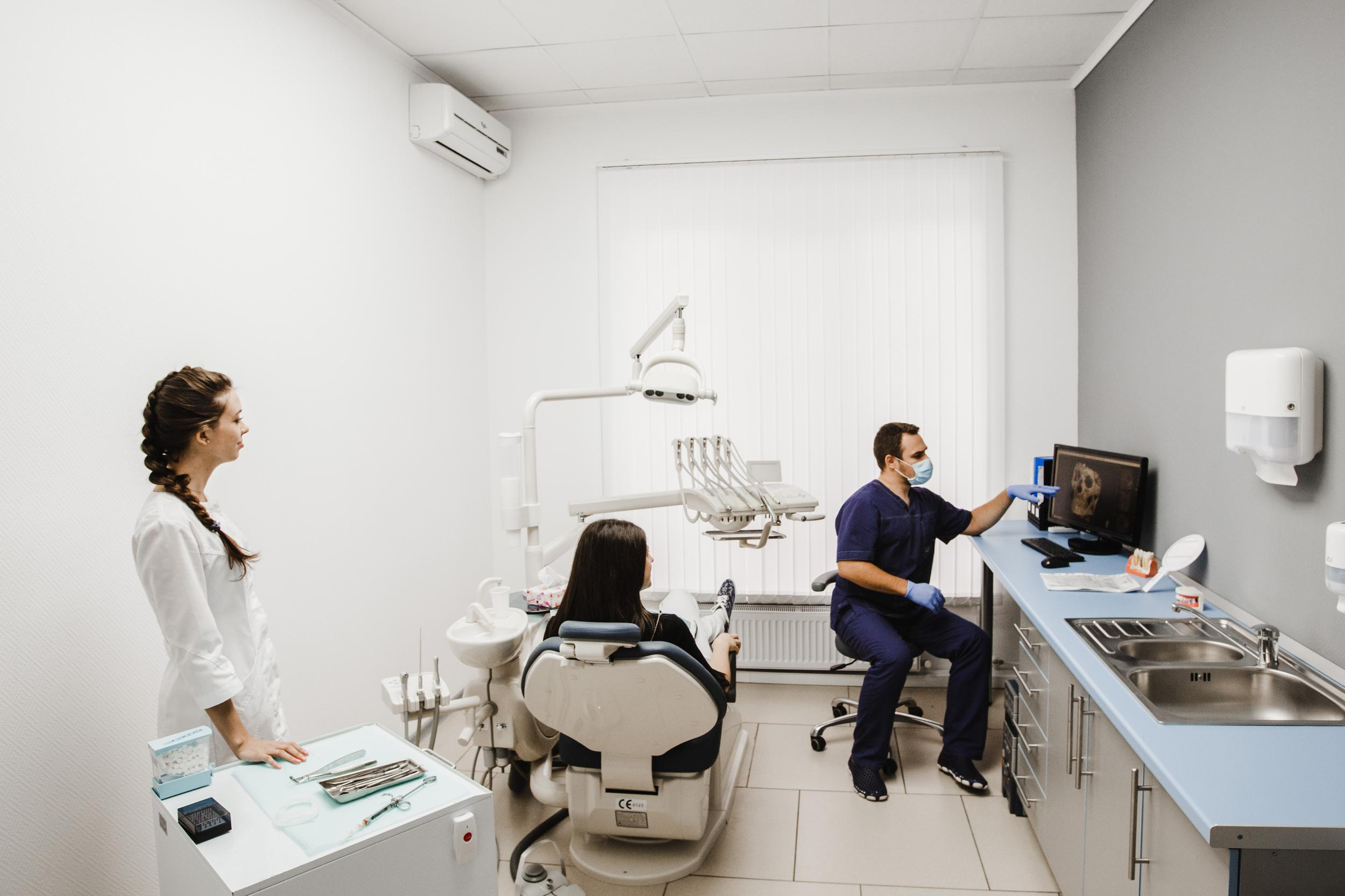 CITY SMILE. Photographer and videographer for wedding in Italy: Rome, Milan, Venic