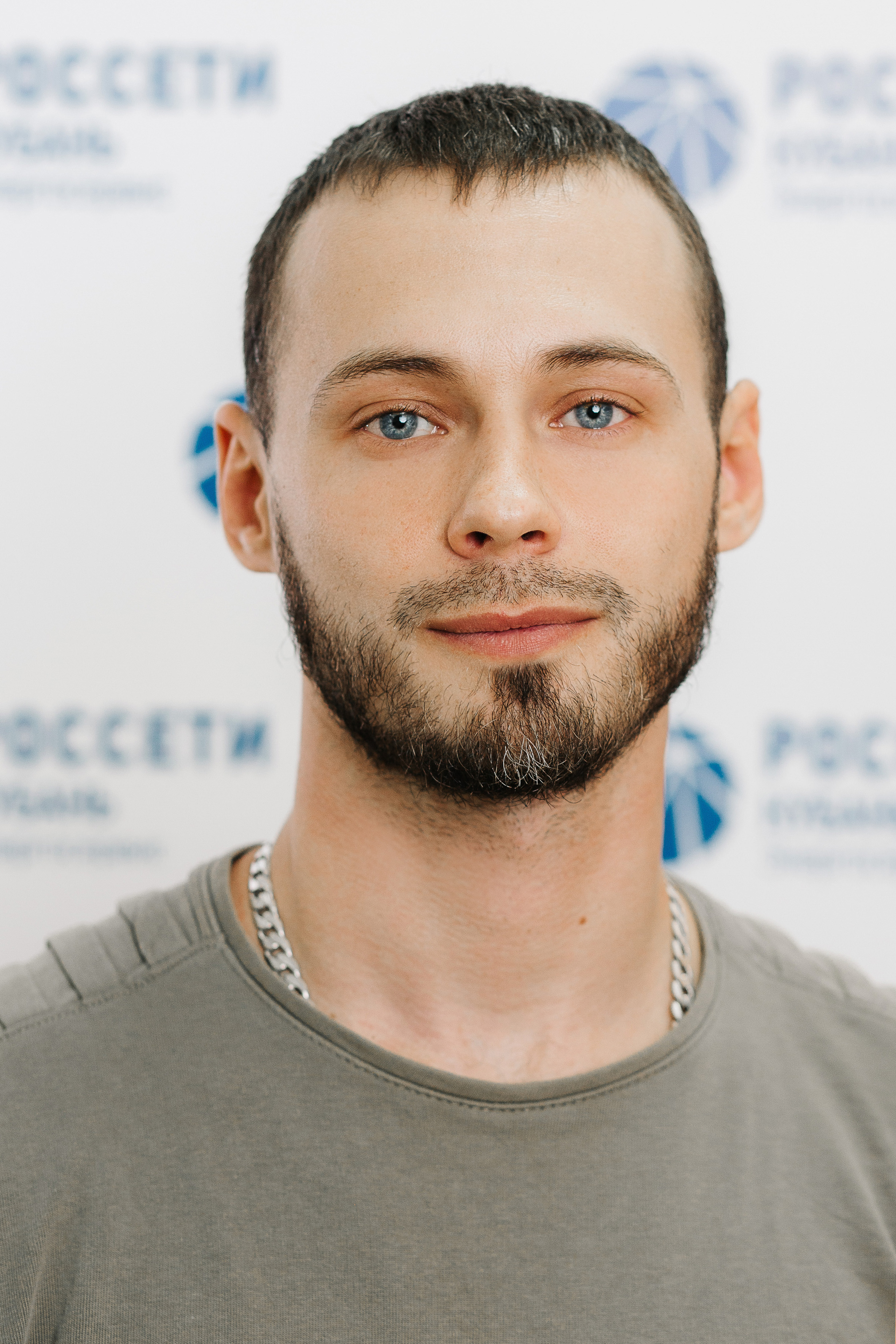 Портреты сотрудников РОССЕТИ. Photographer and videographer for wedding in Italy: Rome, Milan, Venic