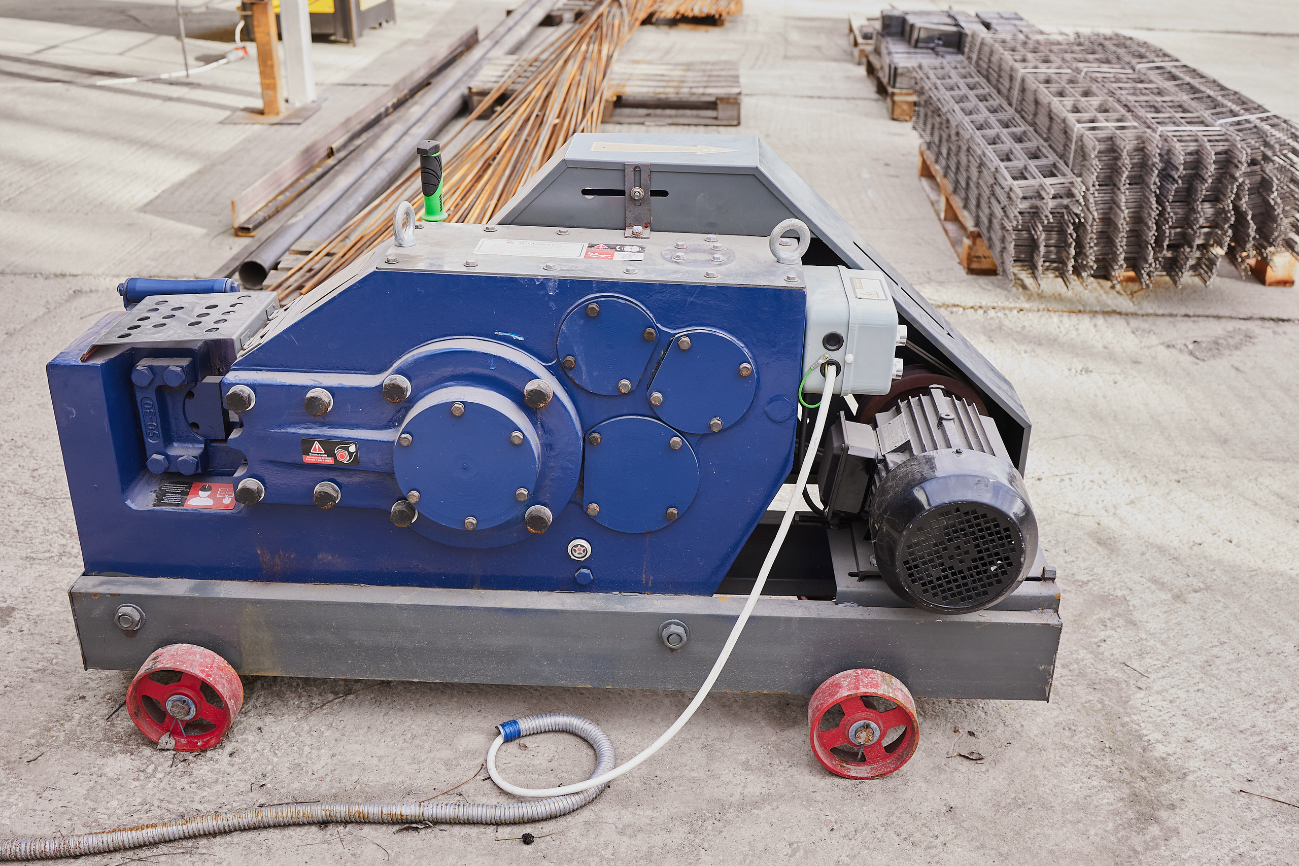 Производство деталей. Профессиональный фотограф Иван Низиенко