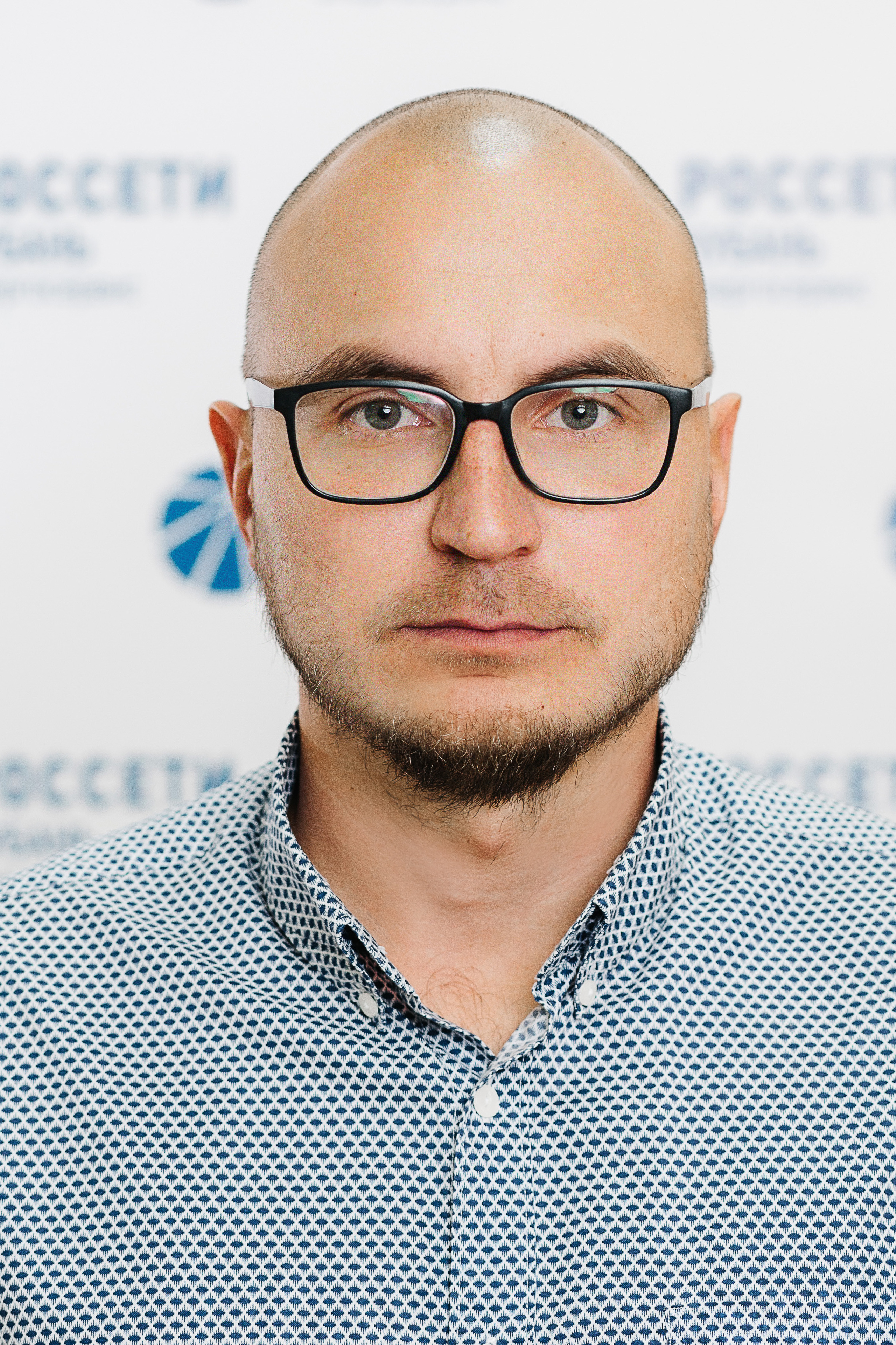 Портреты сотрудников РОССЕТИ. Photographer and videographer for wedding in Italy: Rome, Milan, Venic