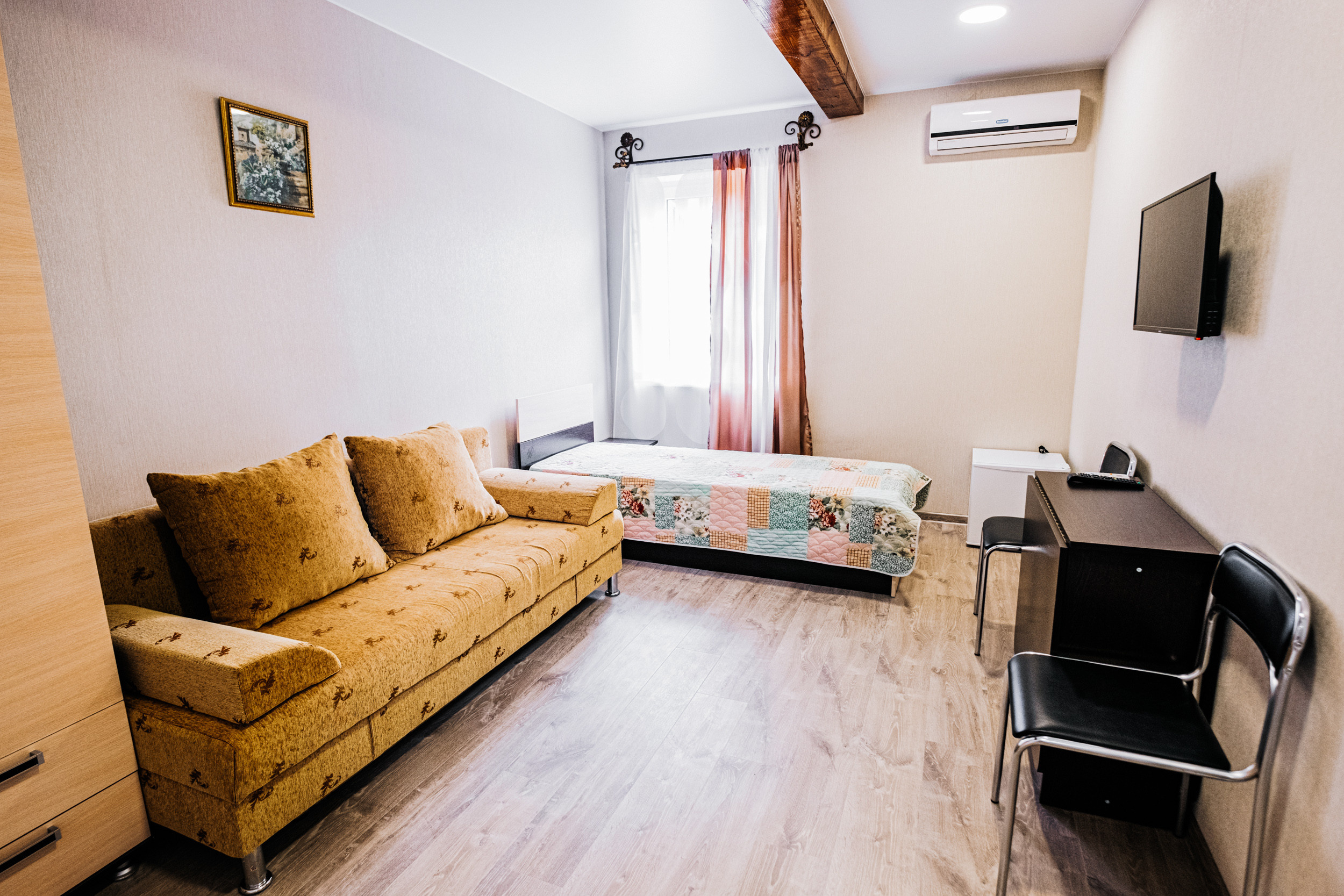 База в Дивноморском. Профессиональный фотограф Иван Низиенко