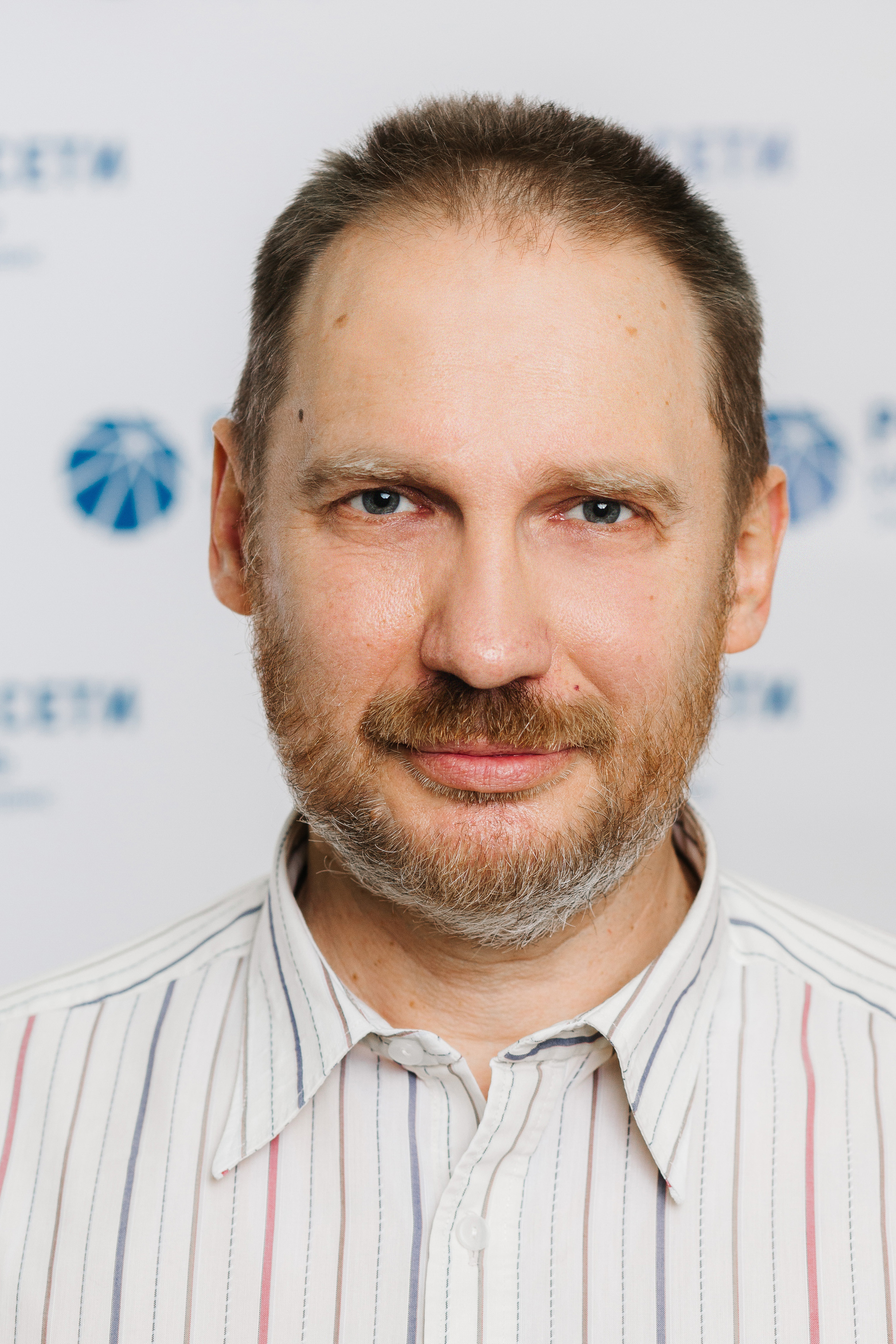 Портреты сотрудников РОССЕТИ. Photographer and videographer for wedding in Italy: Rome, Milan, Venic