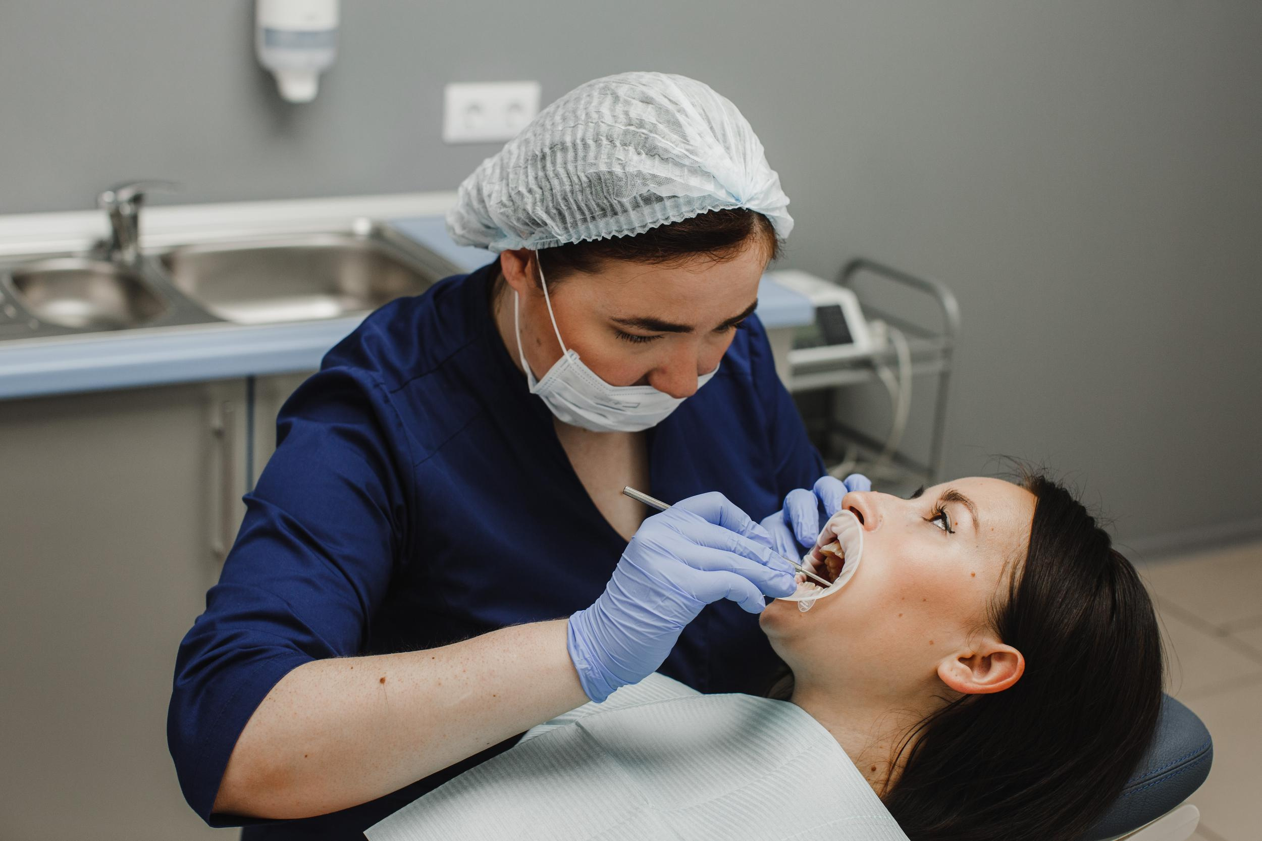 CITY SMILE. Photographer and videographer for wedding in Italy: Rome, Milan, Venic