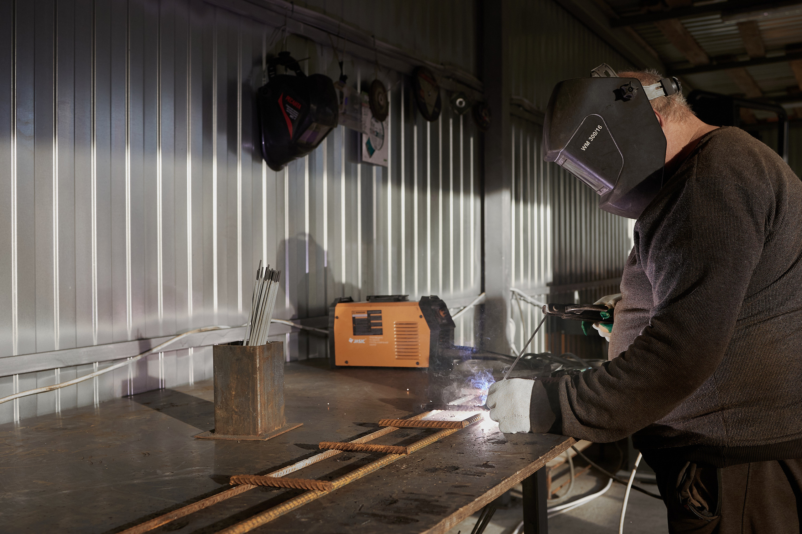 Производство деталей. Профессиональный фотограф Иван Низиенко