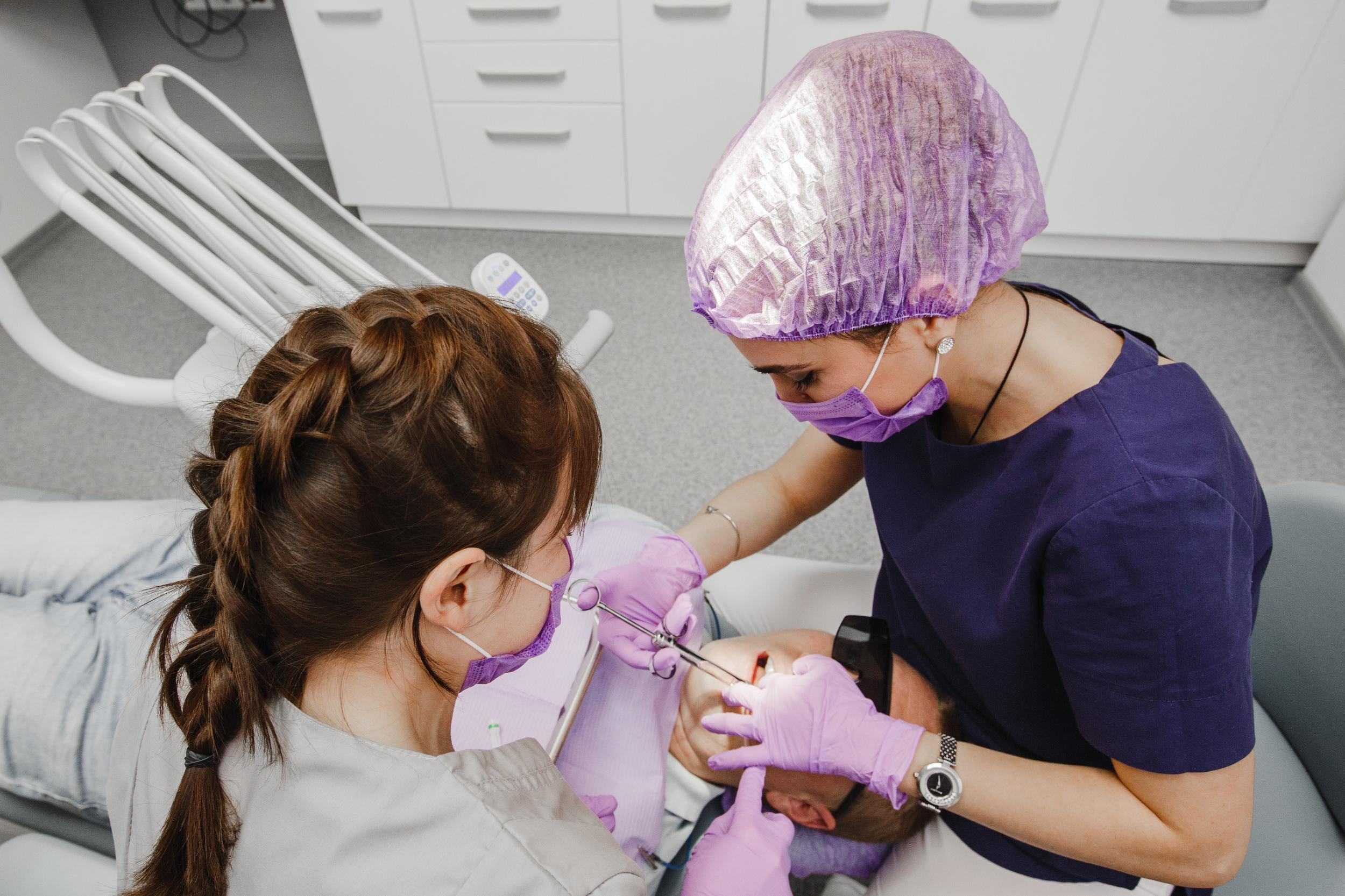 CITY SMILE. Photographer and videographer for wedding in Italy: Rome, Milan, Venic