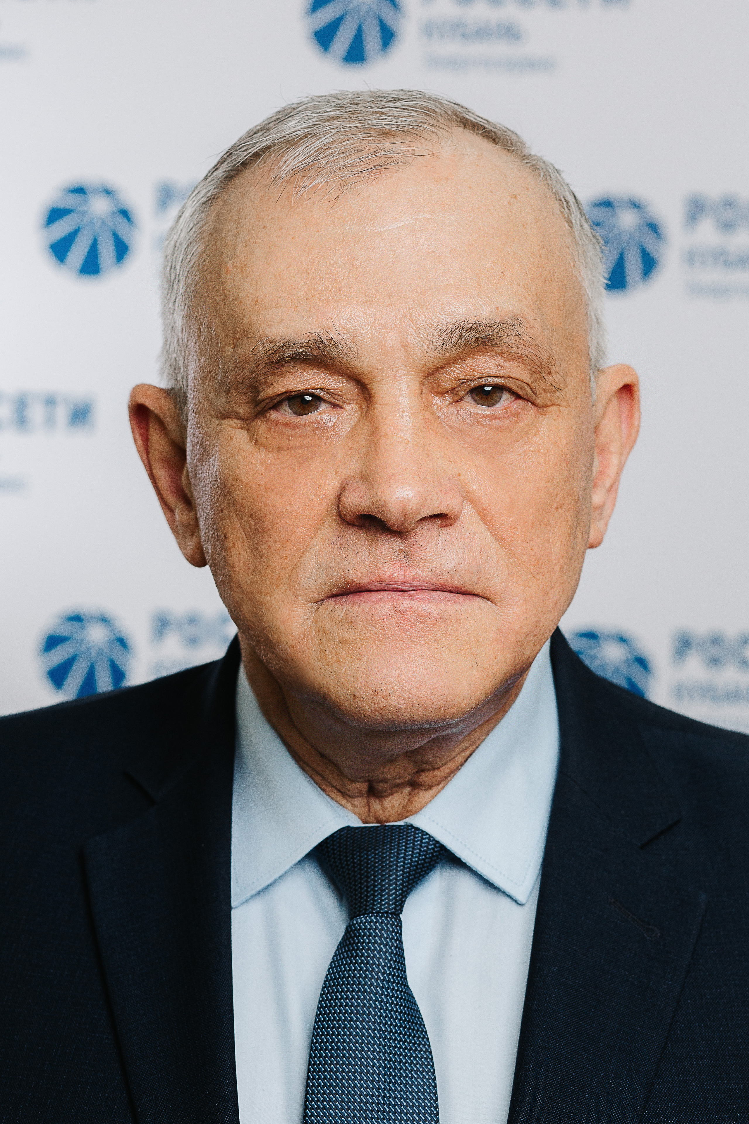 Портреты сотрудников РОССЕТИ. Photographer and videographer for wedding in Italy: Rome, Milan, Venic