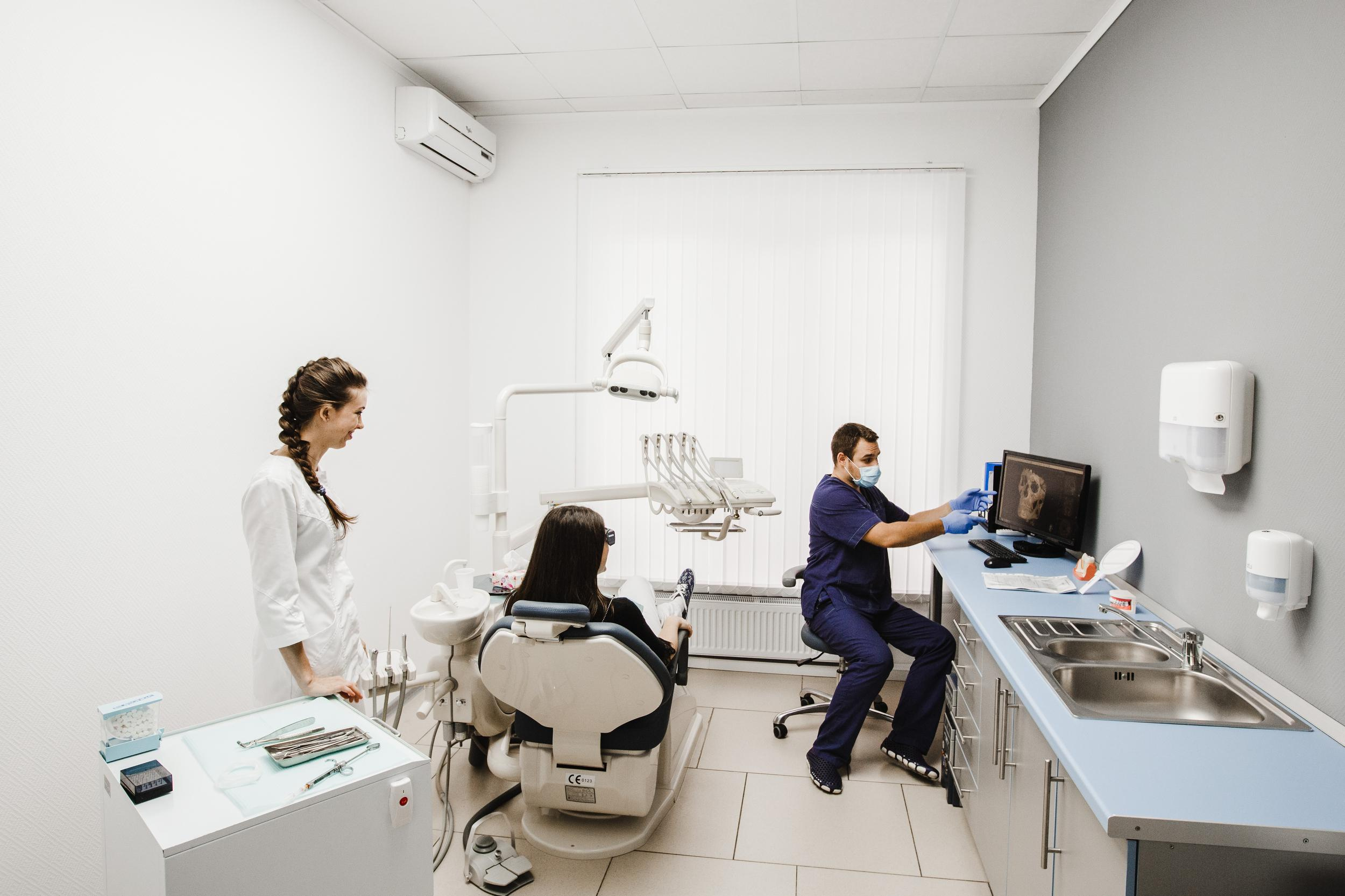 CITY SMILE. Photographer and videographer for wedding in Italy: Rome, Milan, Venic