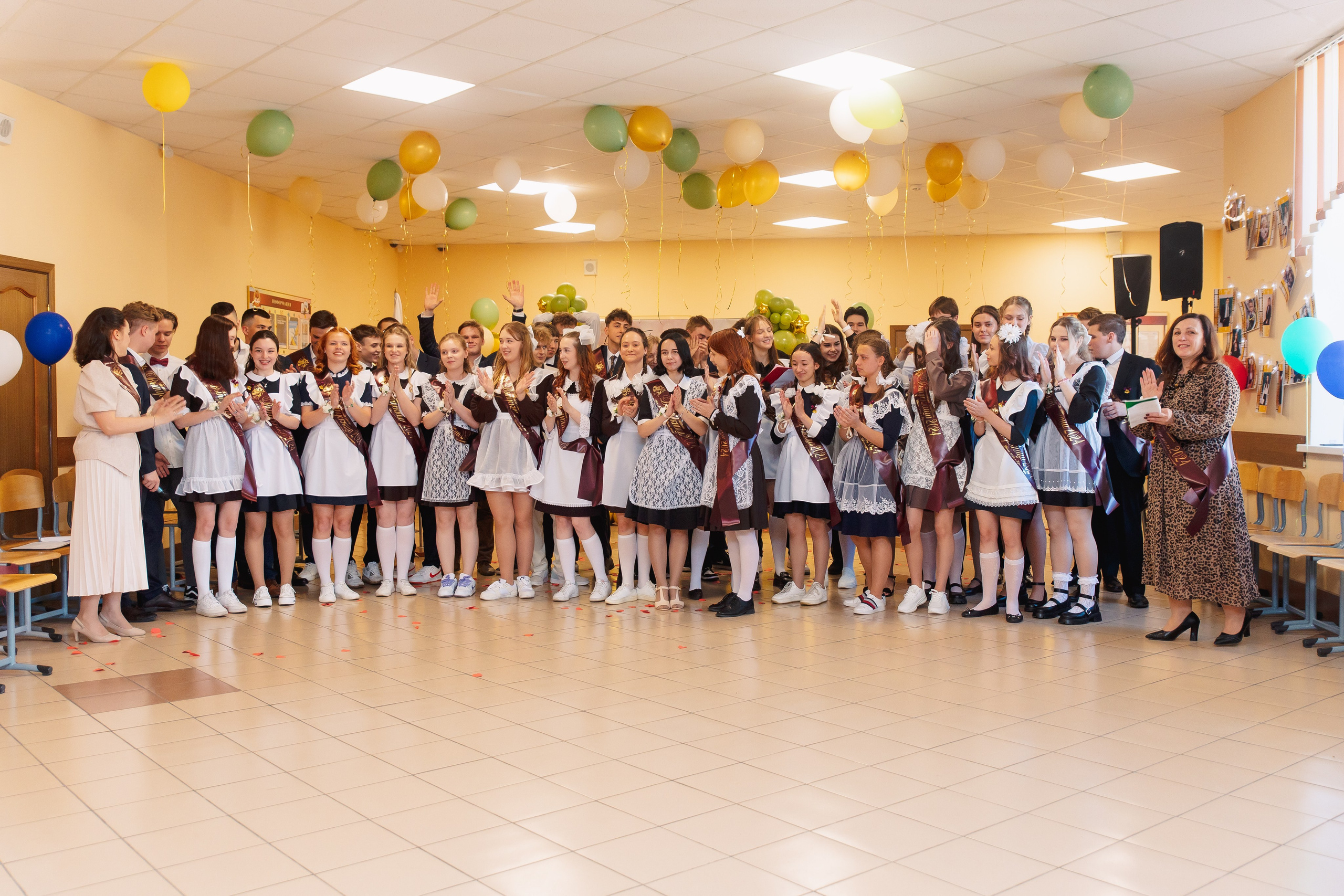Последний звонок. Фотограф в Кронштадте и Санкт-Петербурге Анастасия Коваленко