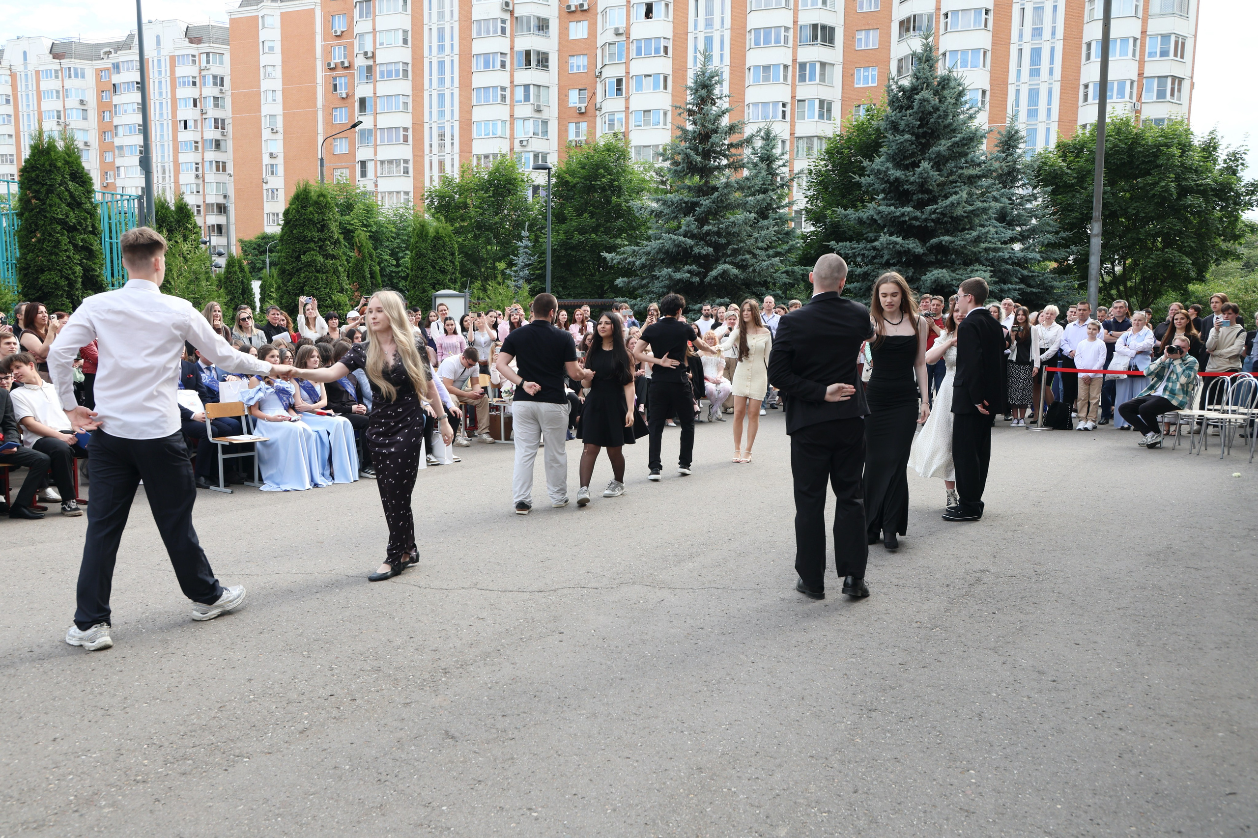 26/06/26. Школьные выпускные альбомы в Москве Марина Николаева