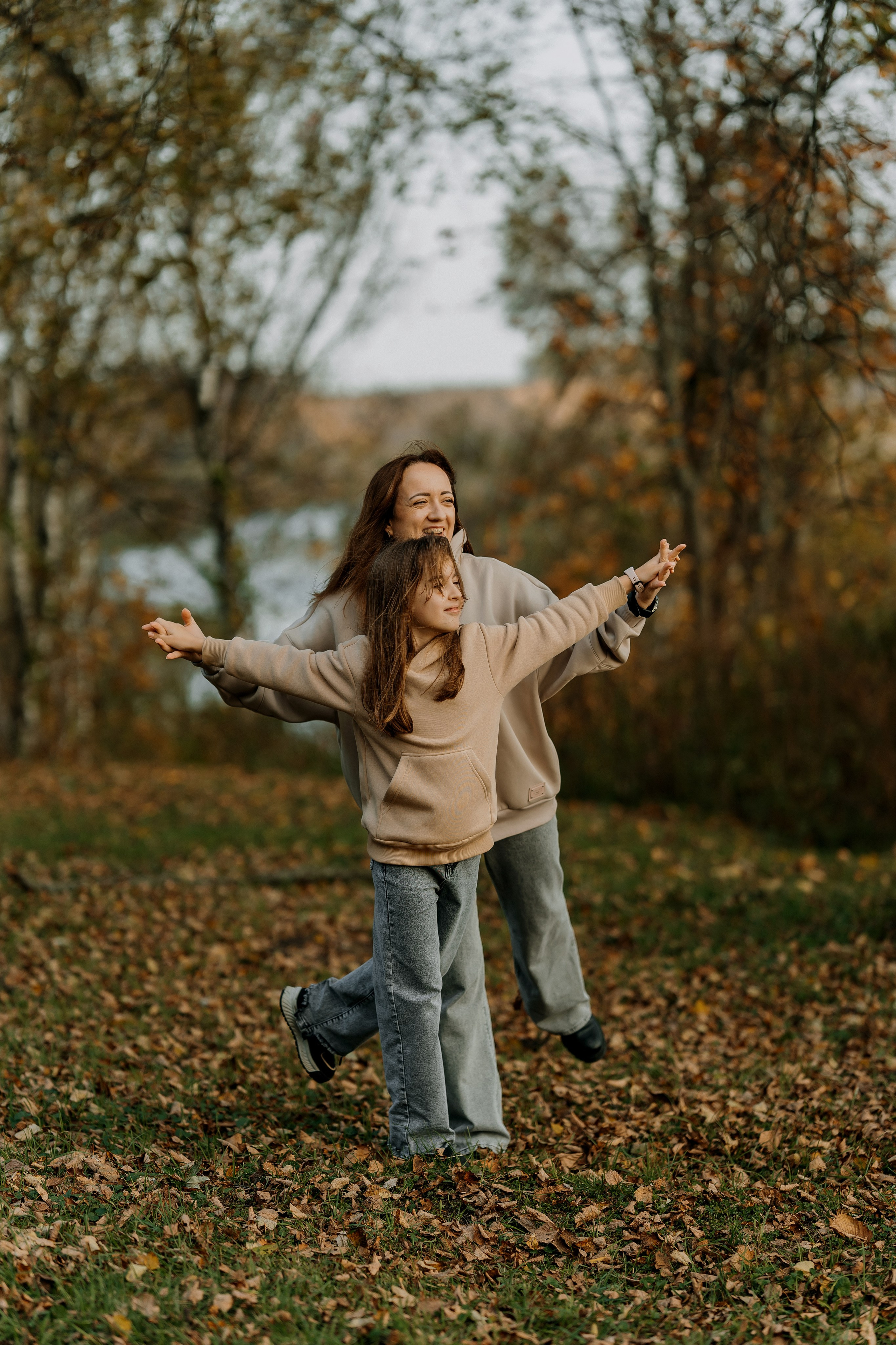Виктория и Полина. Свадебный и индивидуальный фотограф в Суворове Клюева Мария