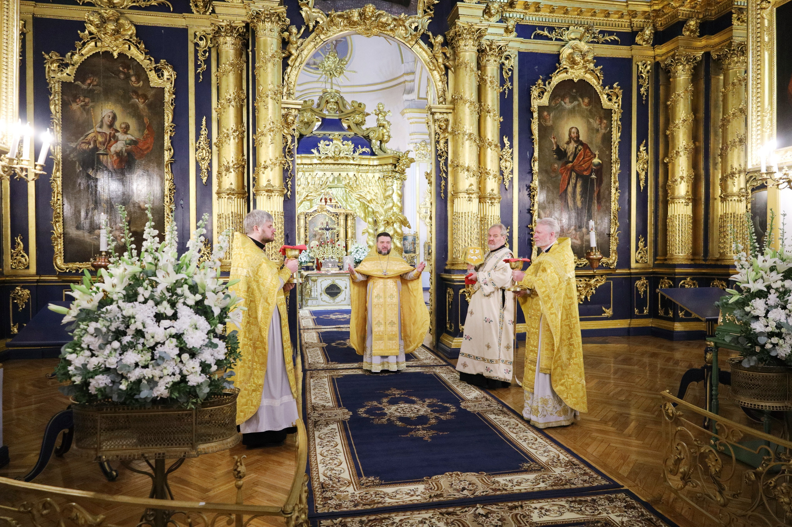 НЕДЕЛЯ 26-Я ПО ПЯТИДЕСЯТНИЦЕ. НИКОЛО-БОГОЯВЛЕНСКИЙ МОРСКОЙ СОБОР