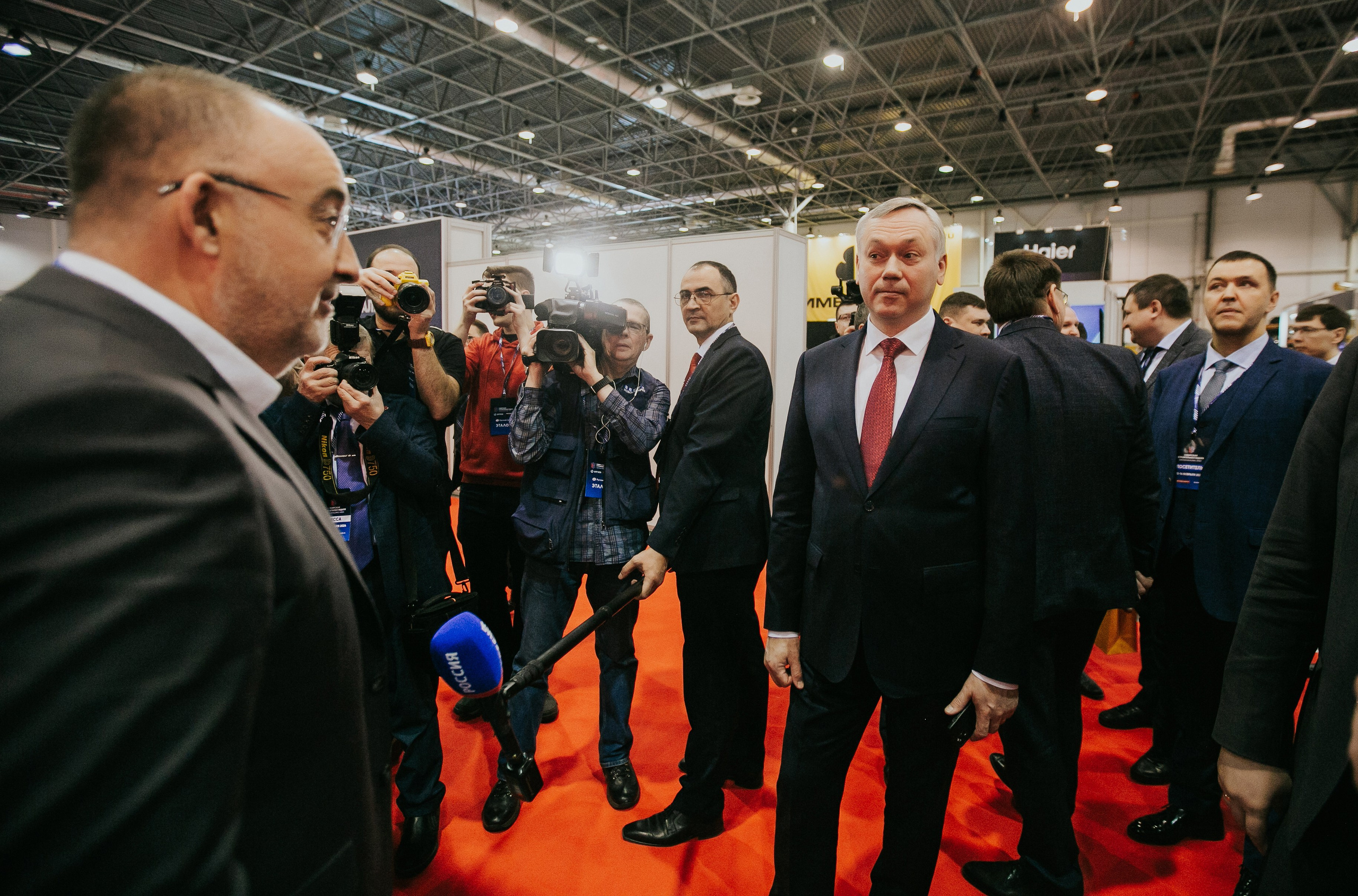 Конференции и форумы. Репортажный и свадебный фотограф в Новосибирске Марина Красавина