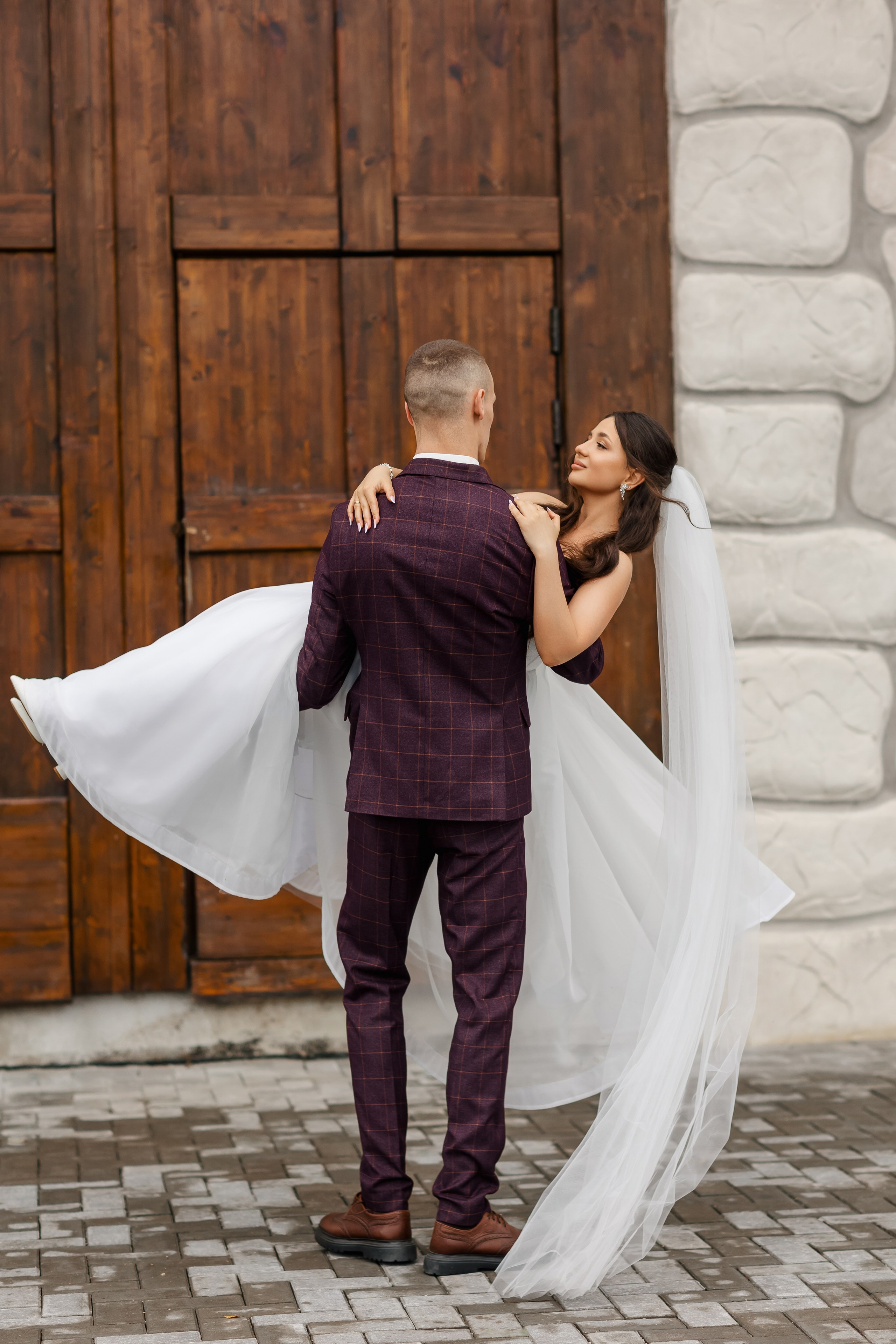 Илья и Александра. Sopka. Выездная на мельнице. Свадебный фотограф в Хабаровске