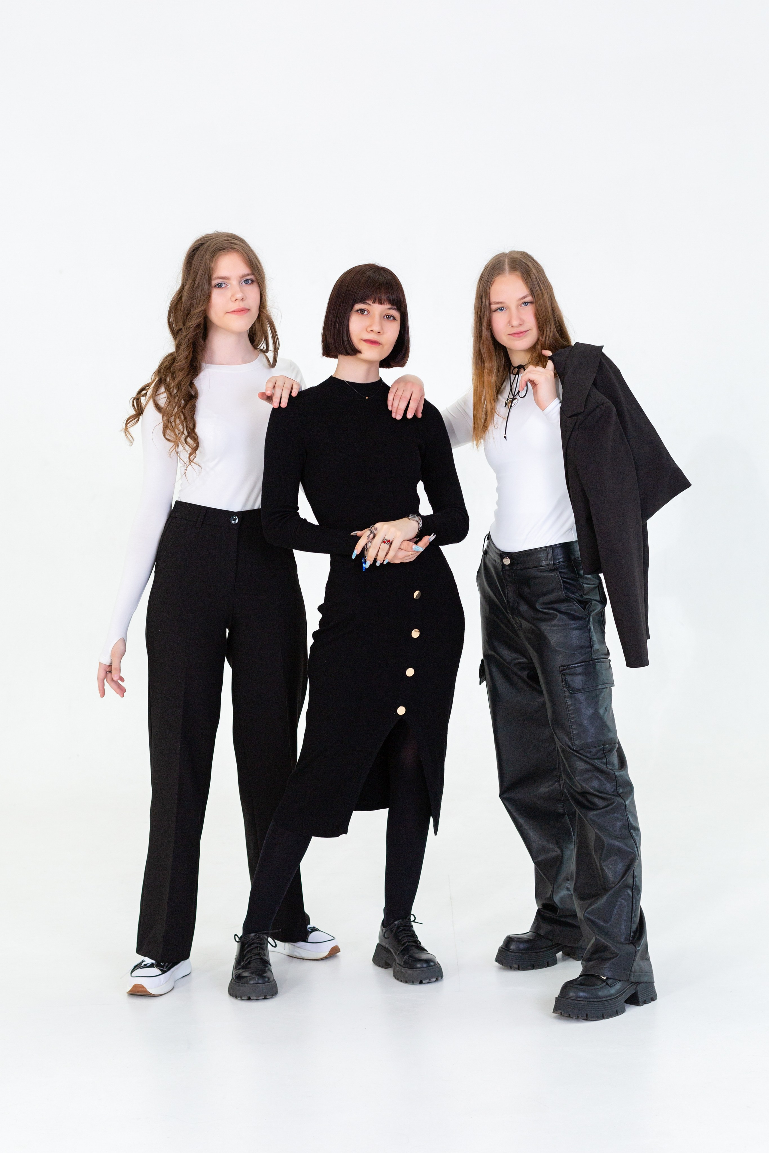 Фотоальбомы СТАРШЕКЛАССНИКИ. Студия «Фокус» детская фотография Ольги Поповой г. Бийск