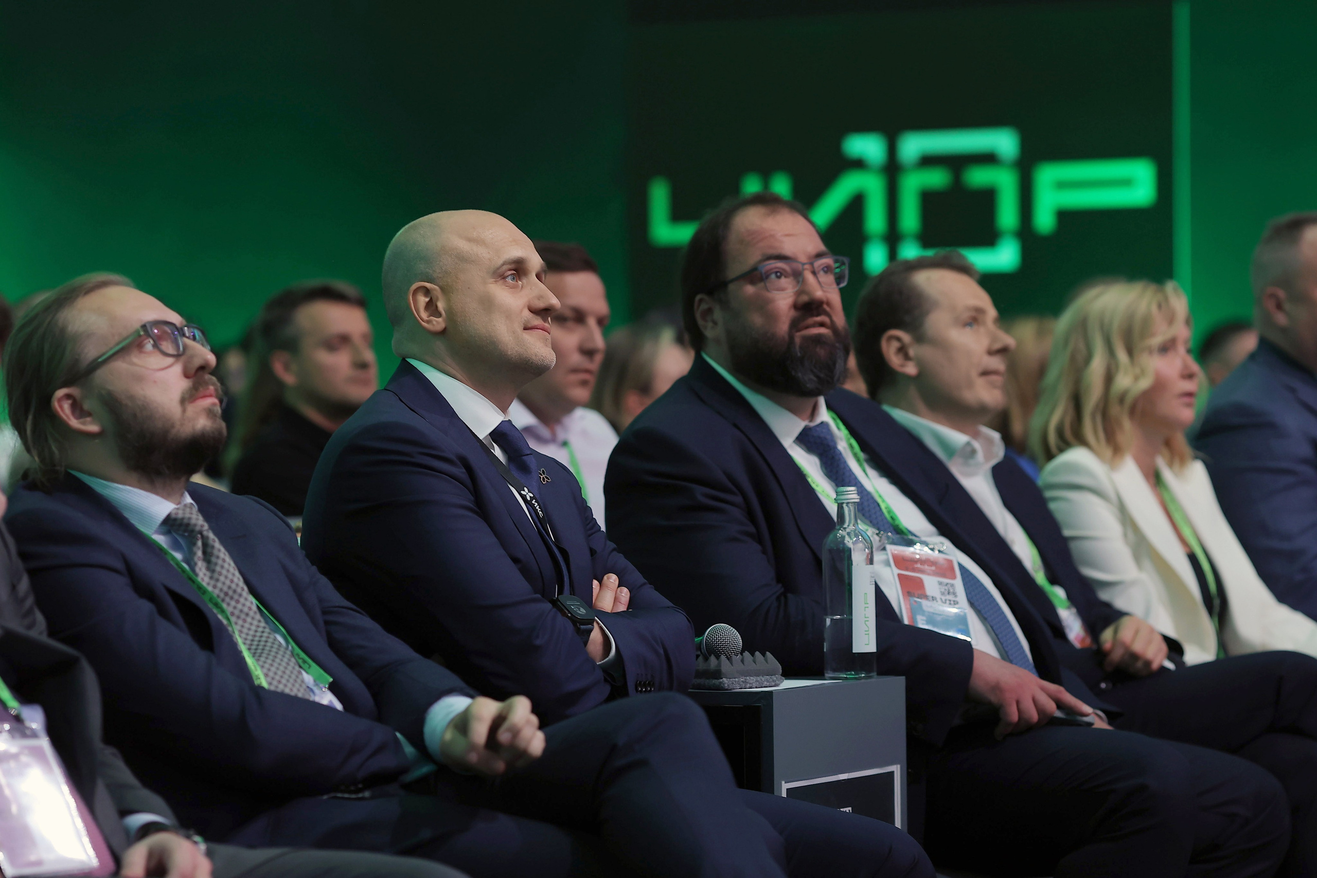 Репортажная съемка событий, конференций, форумов. Фотограф Чугунов Александр