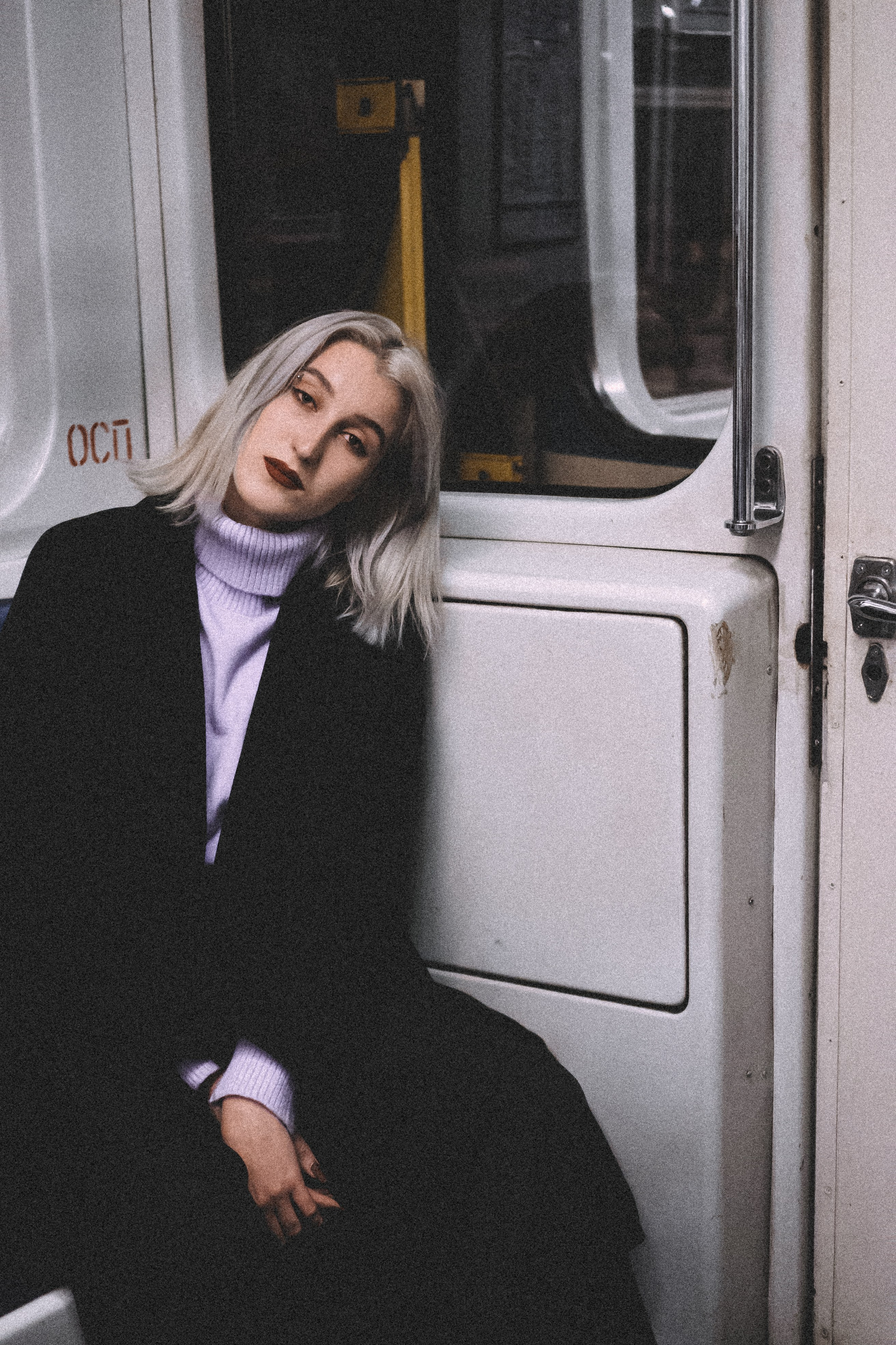 Анастасия в Метро. Профессиональный фотограф, Санкт-Петербург — Виктория Богомолова