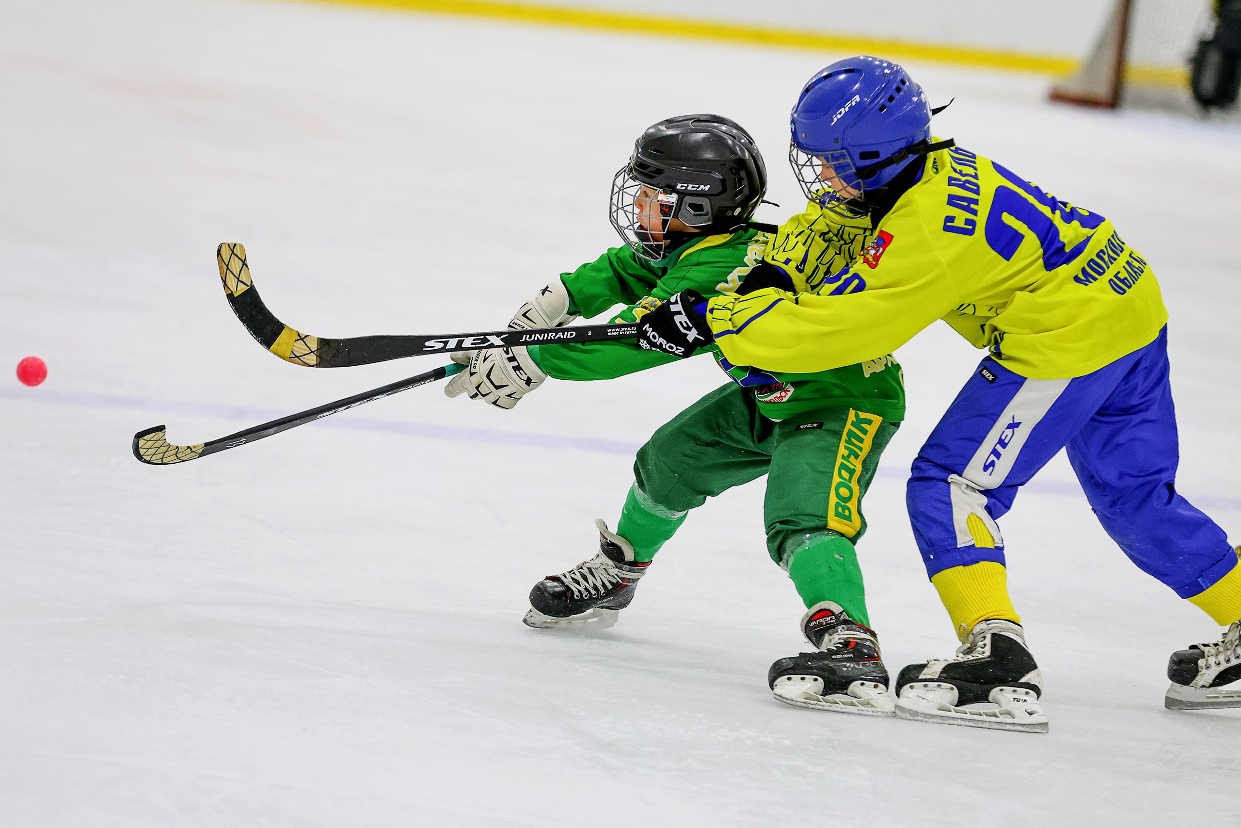 ХОККЕЙ С МЯЧОМ. Репортажный фотограф в Нижнем Новгороде и Москве Ангелина Ильичева
