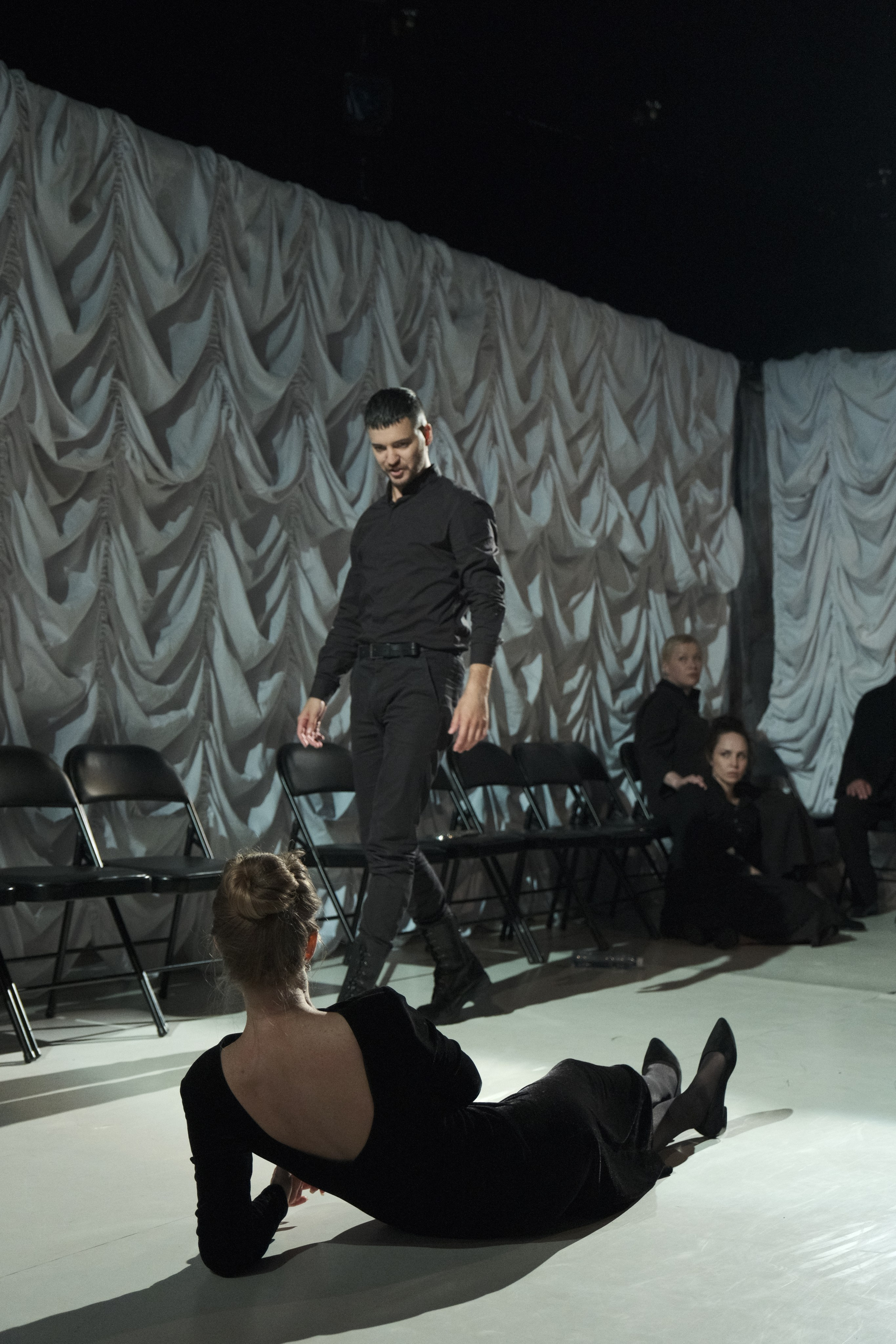 Фотосъемка спектакля Анна Каренина, Красноярского ТЮЗа