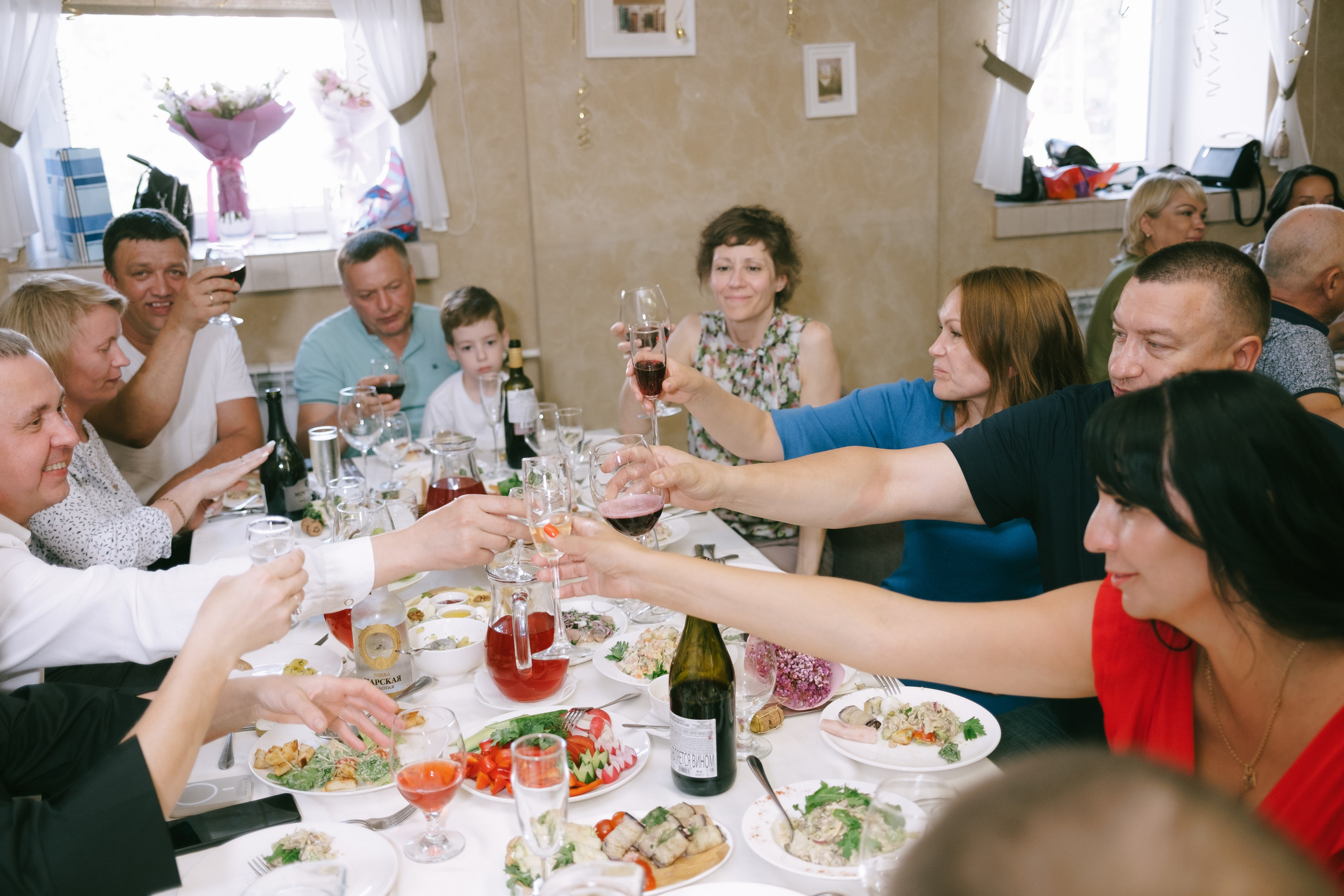 Выпускной школа 33. Свадебный и репортажной фотограф Денис Ожигин в Краснодаре и Краснодарском крае