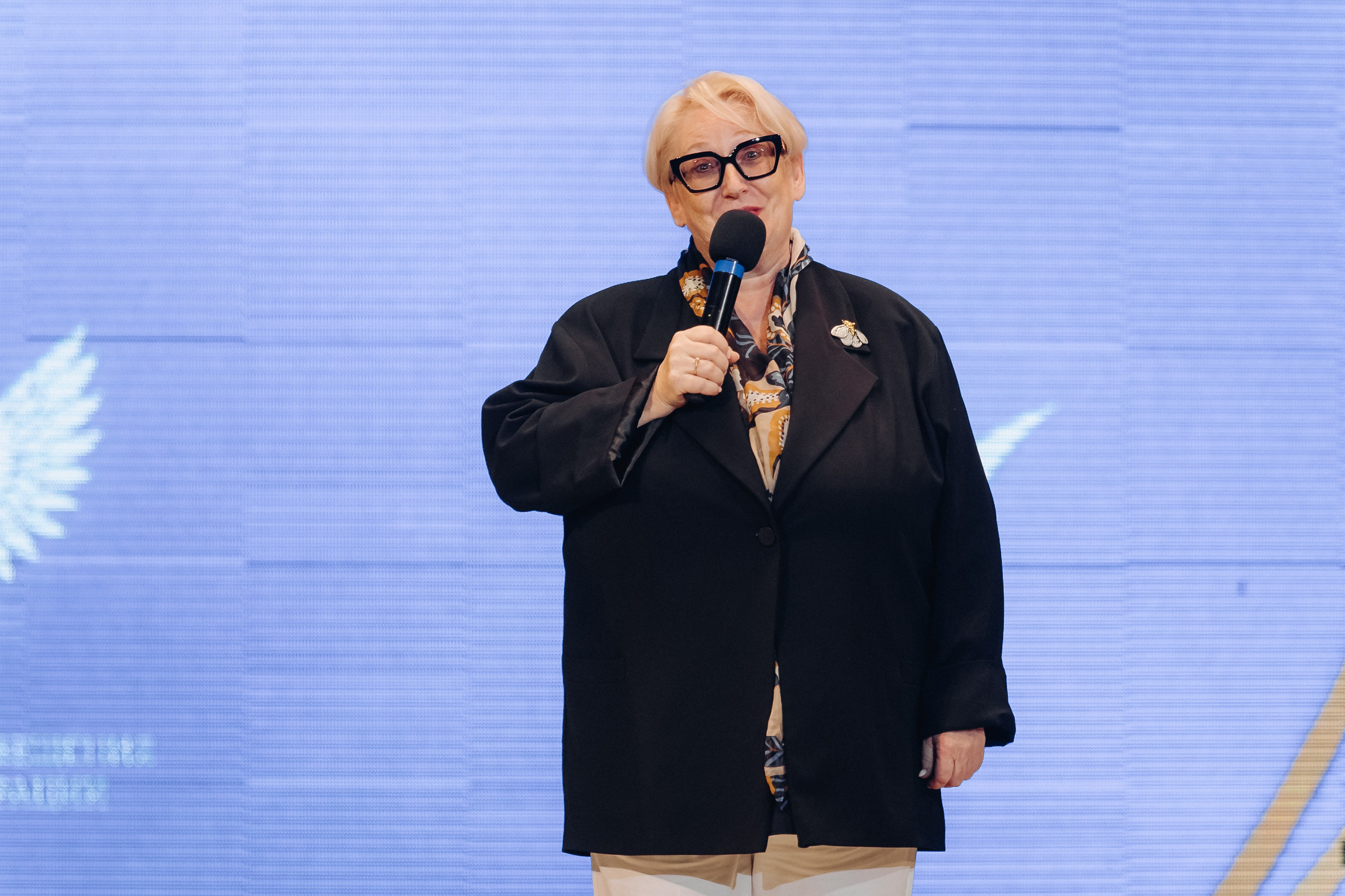 Лучший учитель родного языка и литературы 2025. Свадебный и семейный фотограф в Улан-Удэ