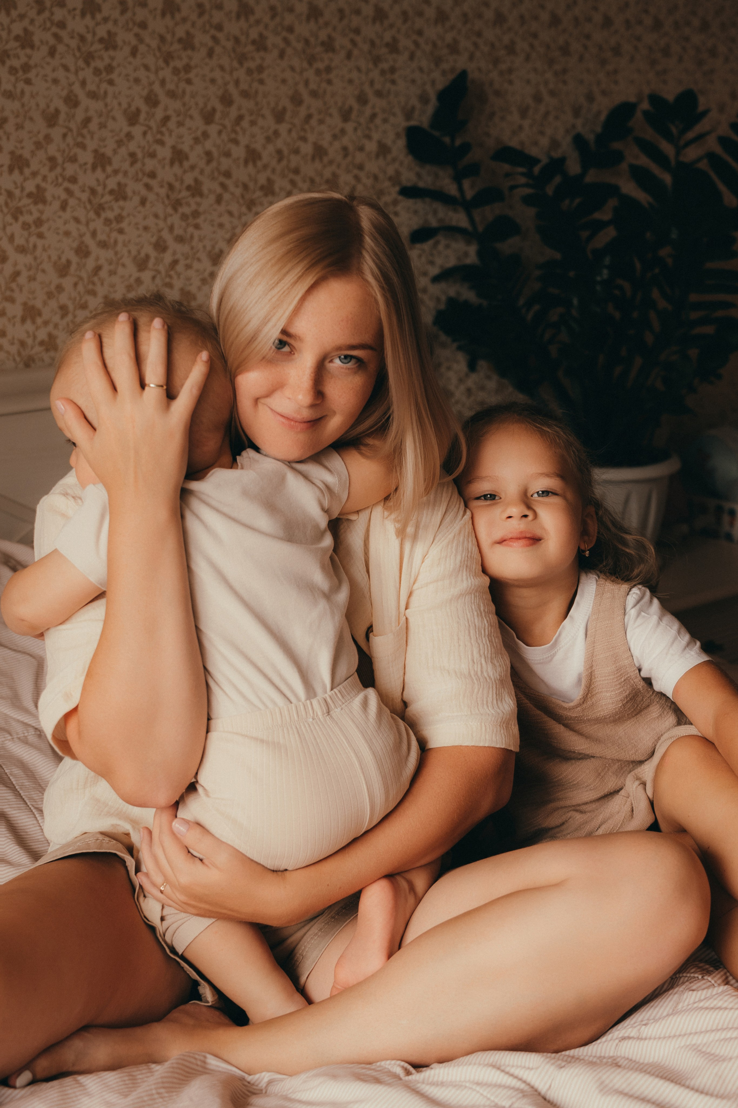 Настя, Саша и Гриша. Семейный фотограф • Домашние съемки в Нижнем Новгороде