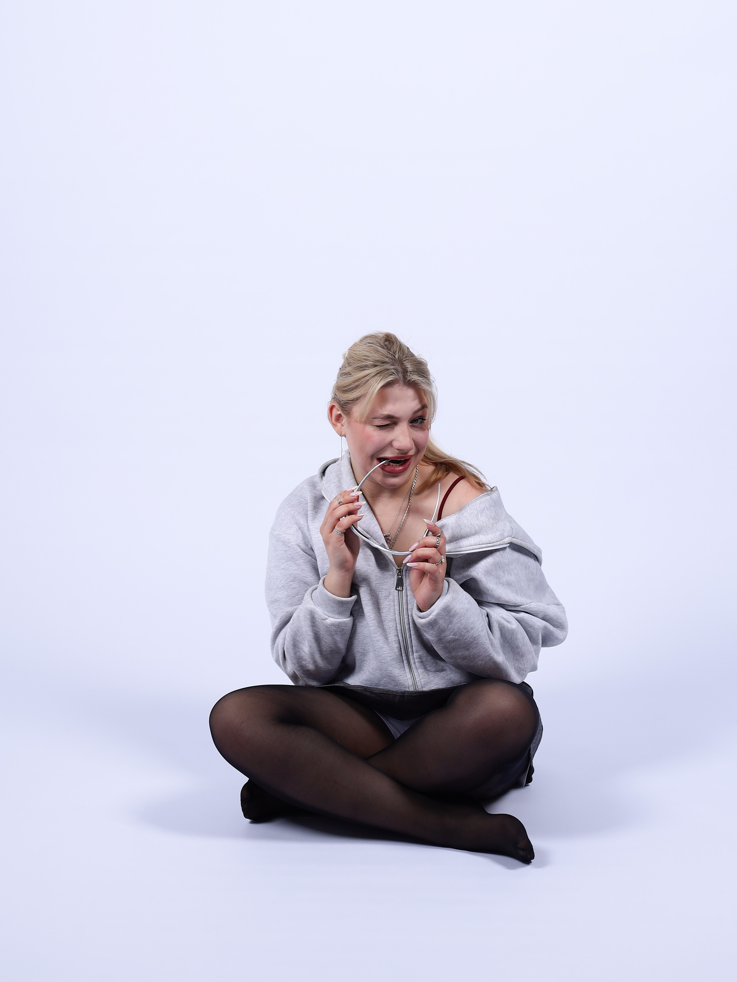 Открытие «фотограф уволен». Фотостудия без фотографа Чехов. Первая студия автопортрета в Чехове