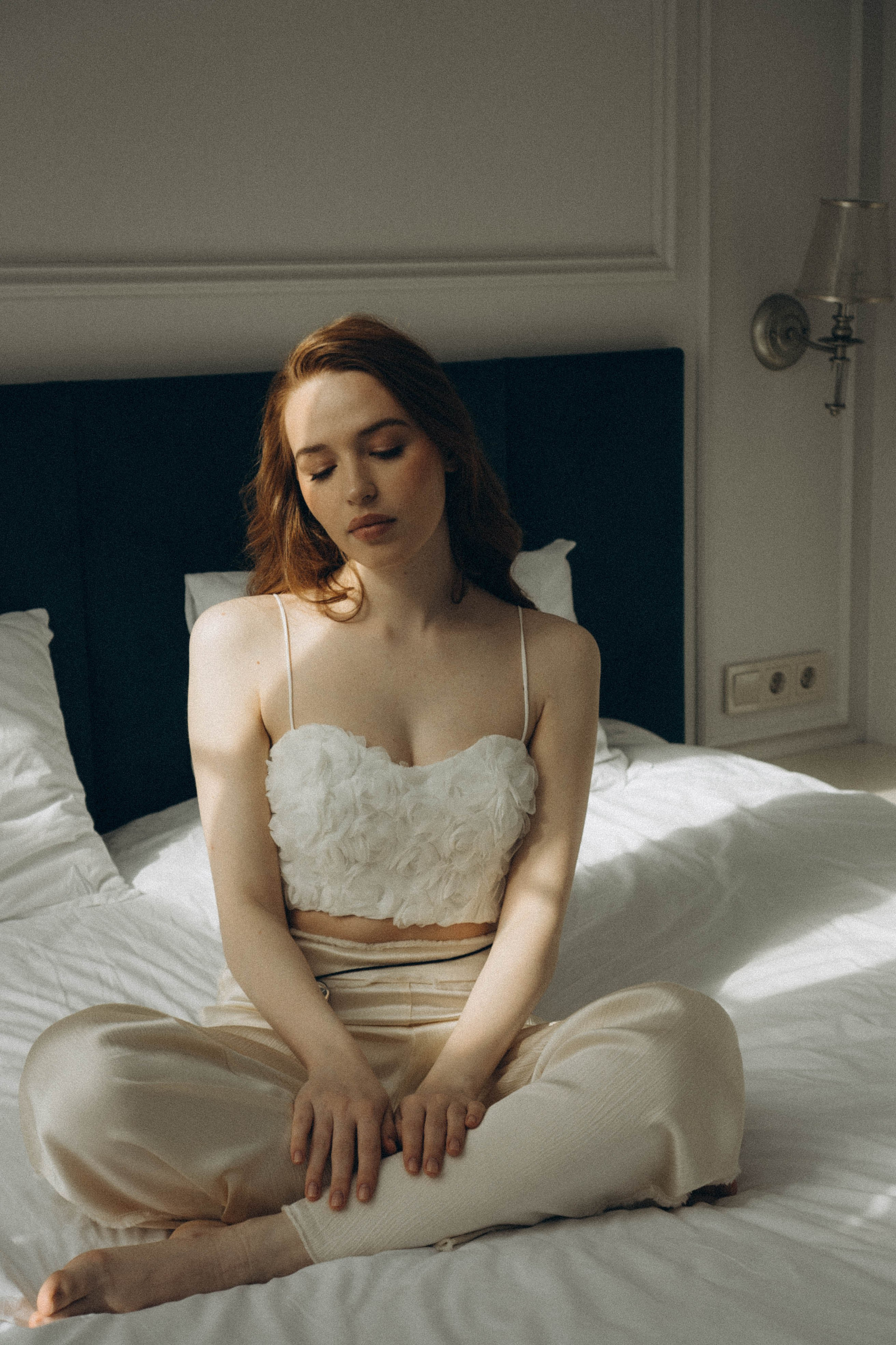 СВАДЕБНАЯ СЬЕМКА В ОТЕЛЕ. СБОРЫ ЖЕНИХА И НЕВЕСТЫ И ТАКЖЕ ТОР И ПОДГОТОВКА К ПРОГУЛКЕ. Профессиональный фотограф, Санкт-Петербург — Виктория Богомолова