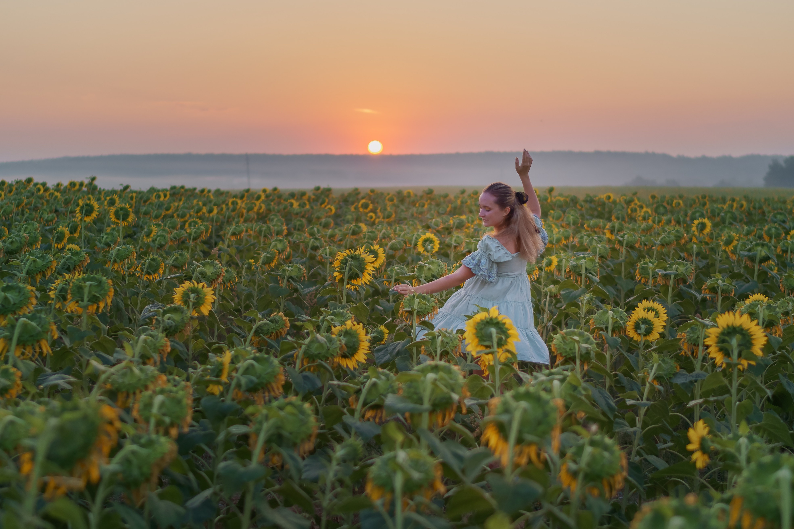 Женский портрет на природе
