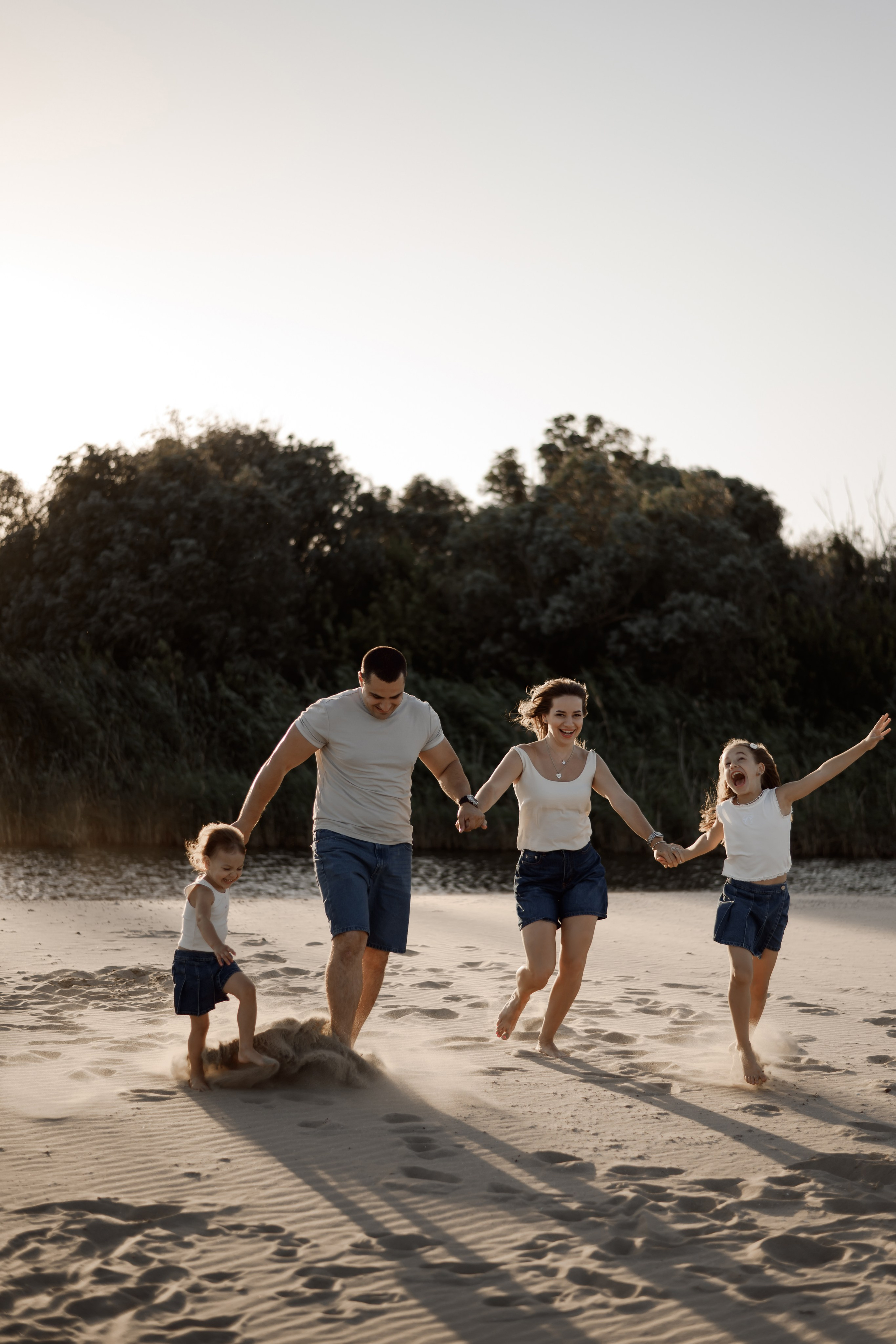 Семейные истории. Свадебный фотограф в г. Астрахань. Так же выезжаю в другие города