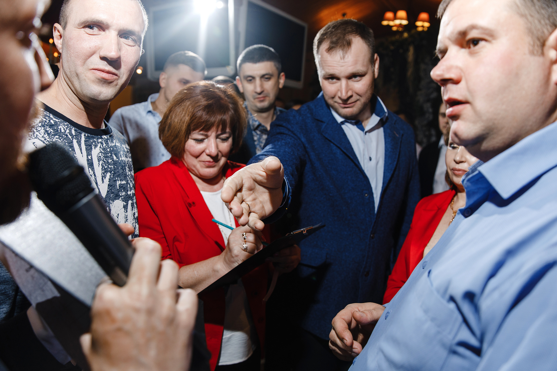 Ведущий на новогодний корпоратив в Москве Сергей Рябинин. Конкурсы на. Ведущий на свадьбу, корпоратив и юбилей в Москве Сергей Рябинин