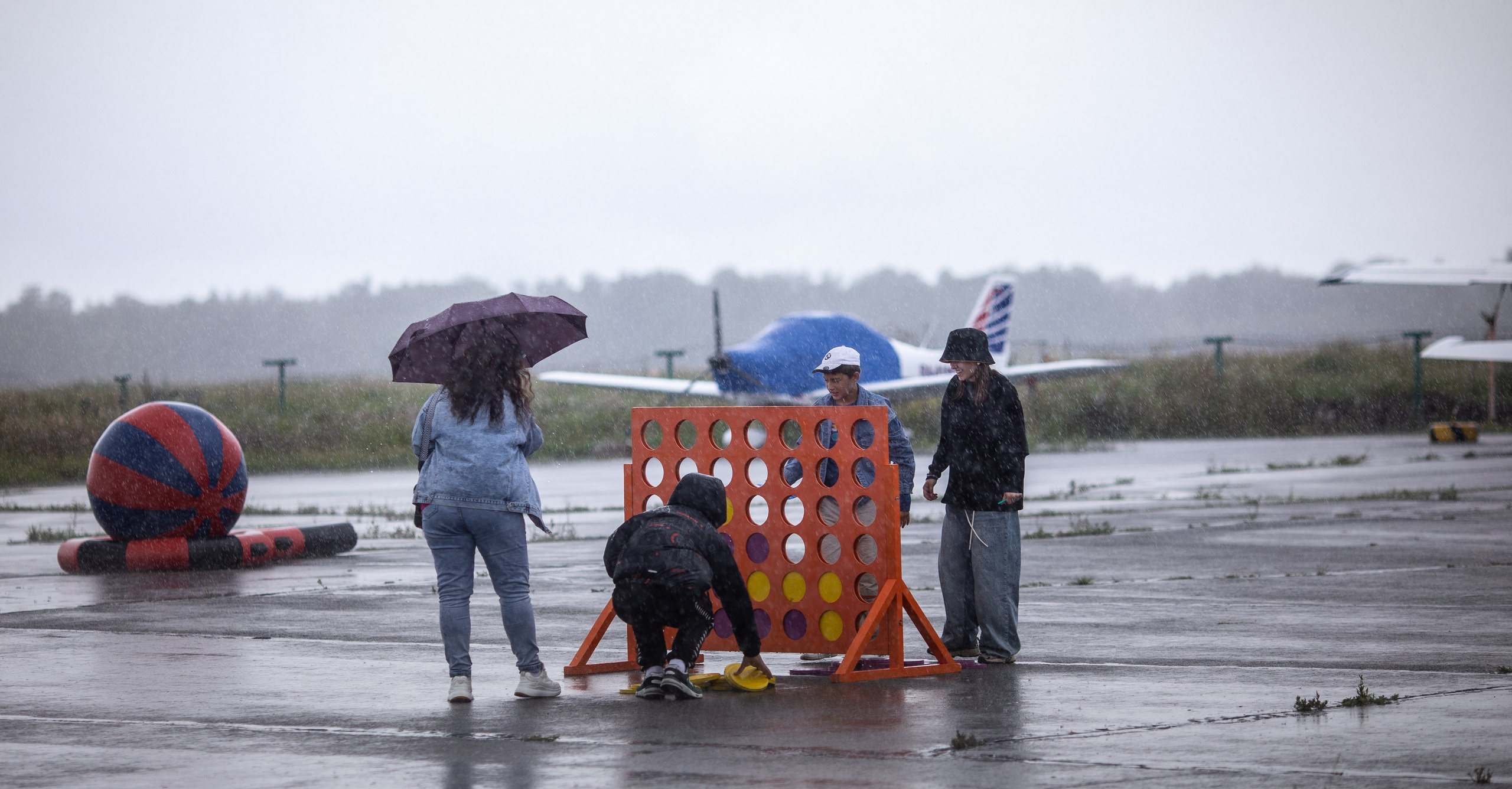 УЗСТ- Корпоративный тимбилдинг на аэродроме. Репортажный и свадебный фотограф в Челябинске Елисеев Павел