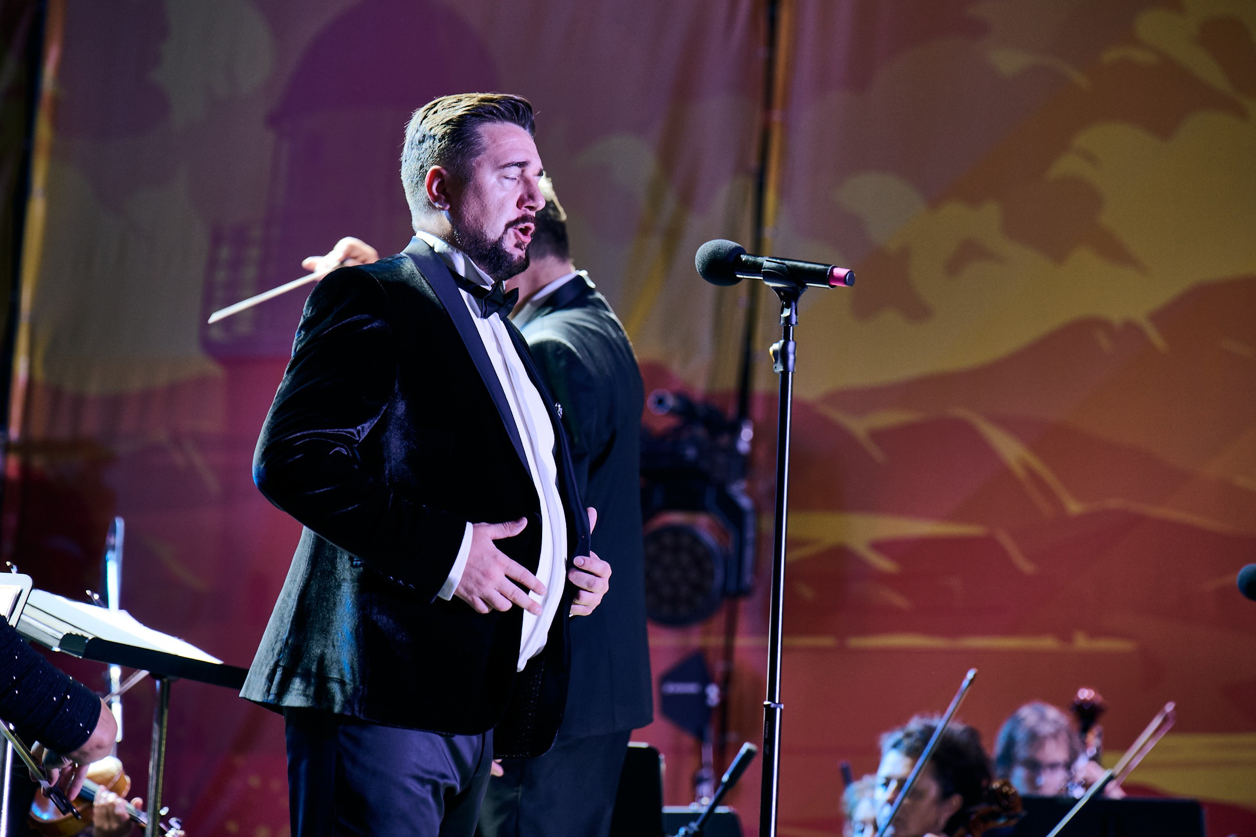 Концерт площадь. Профессиональный репортажный фотограф Инесса Иминова