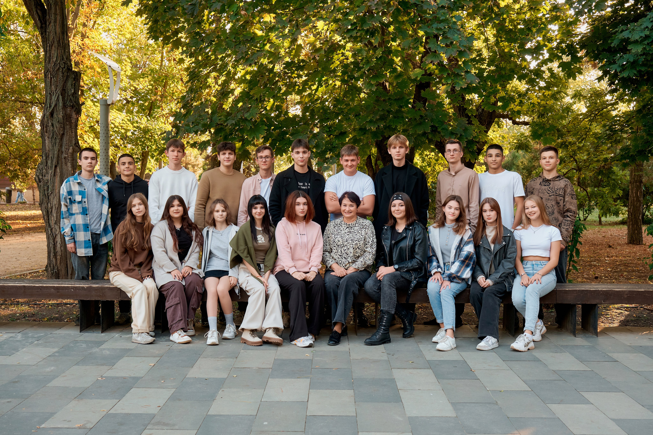 11 класс. Осенняя фотосессия. Приморский парк. Фотограф Таганрог Анна Трайжон