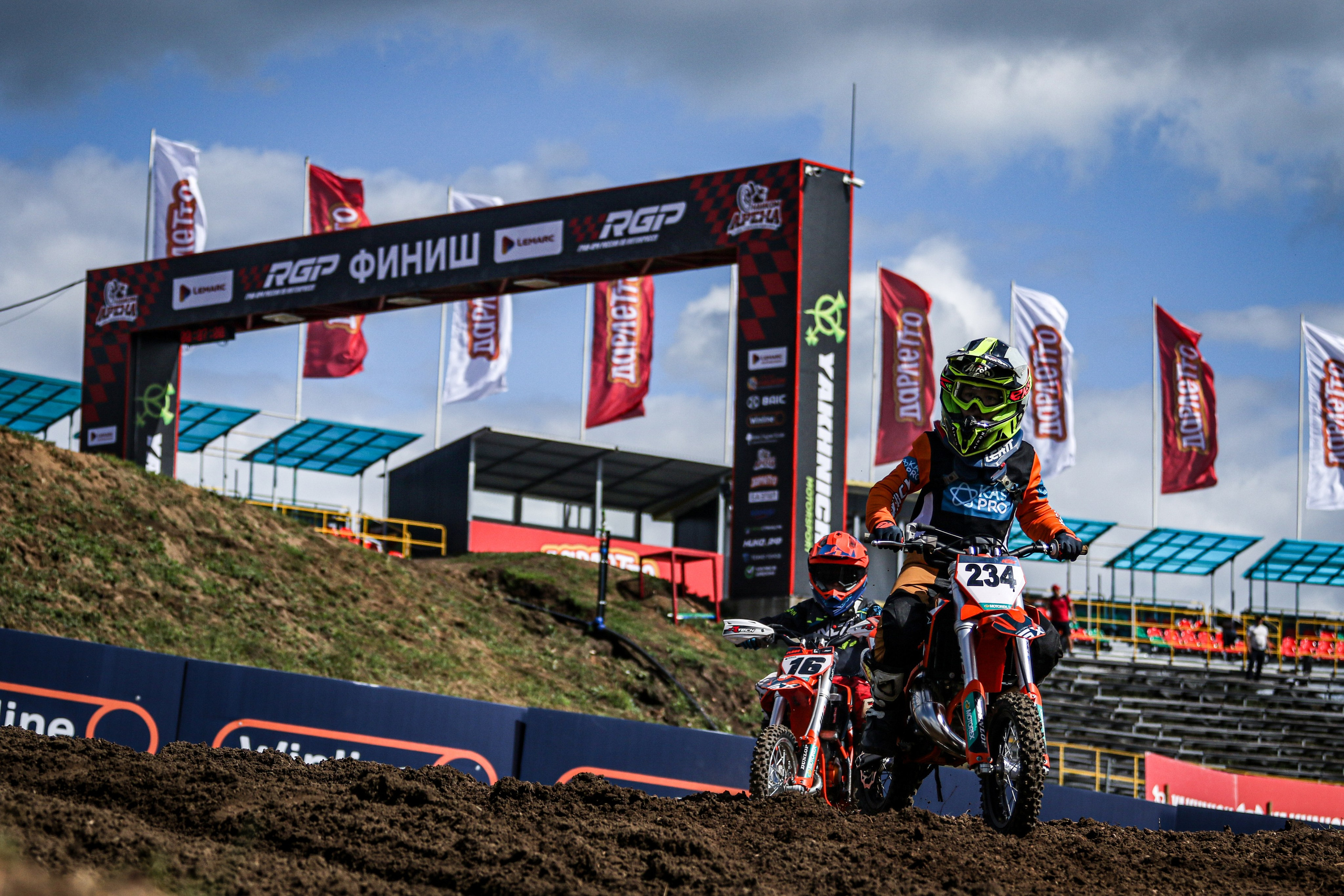 Мотокросс. Спортивный фотограф в Сочи Красной поляне Сергей Канада