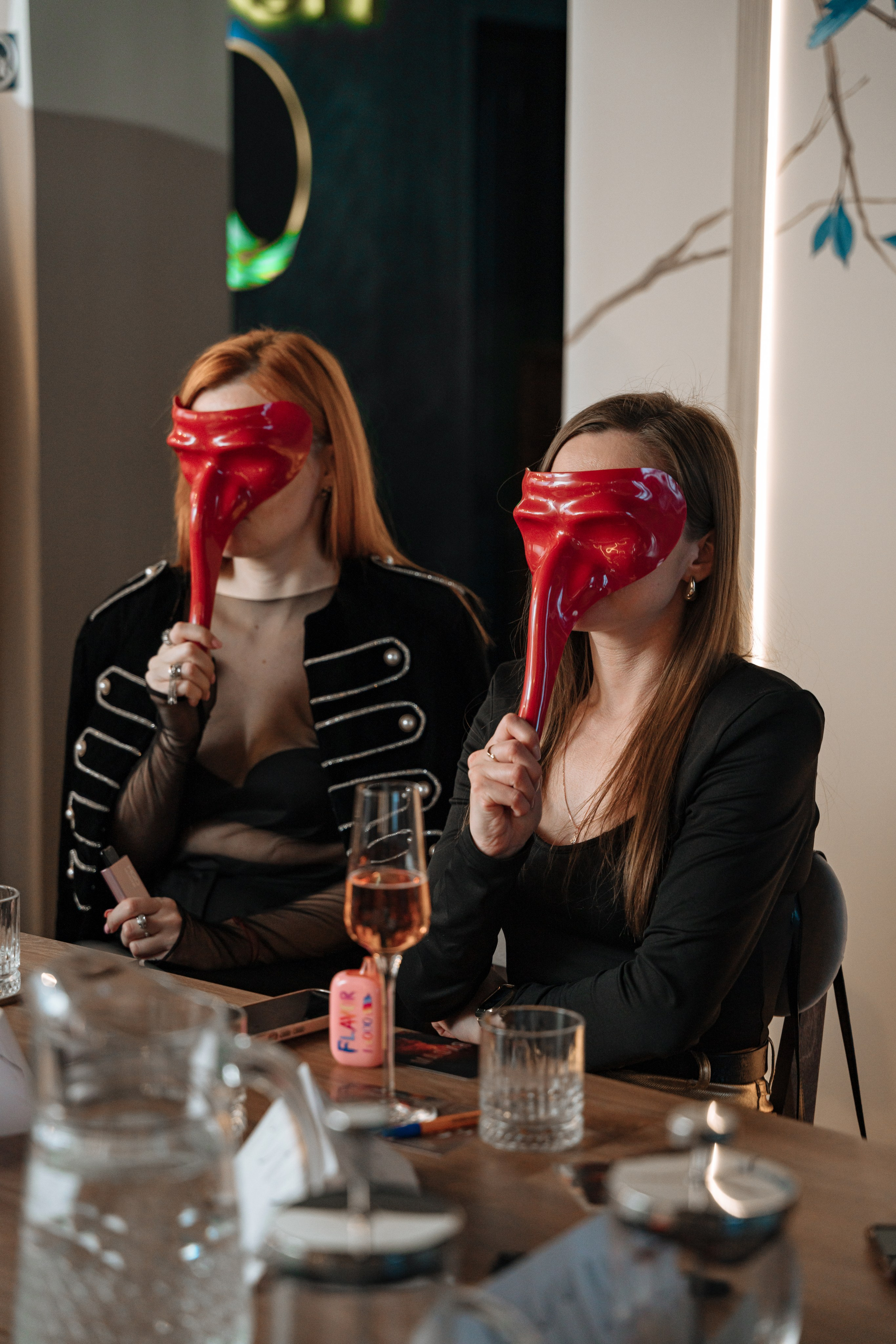 Мафия. Бар FINCH. ЖЕНСКИЙ КЛУБ LAXMI. Портретный фотограф в Санкт-Петербурге Дмитриева Наталия