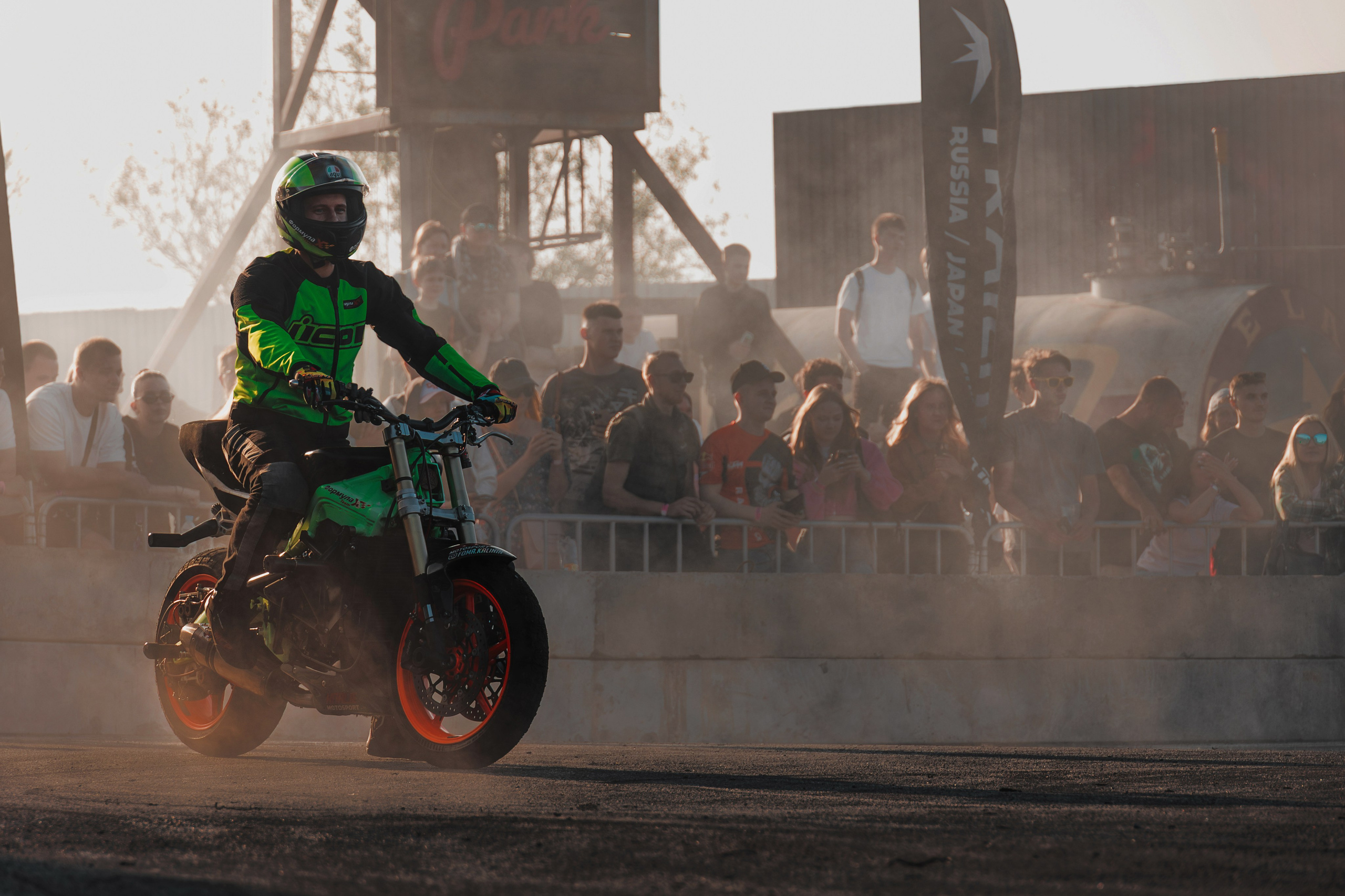 TURBO NIGHT — фоторепортаж с  turbo night легендарной вечеринки в формате автомобильного фестиваля