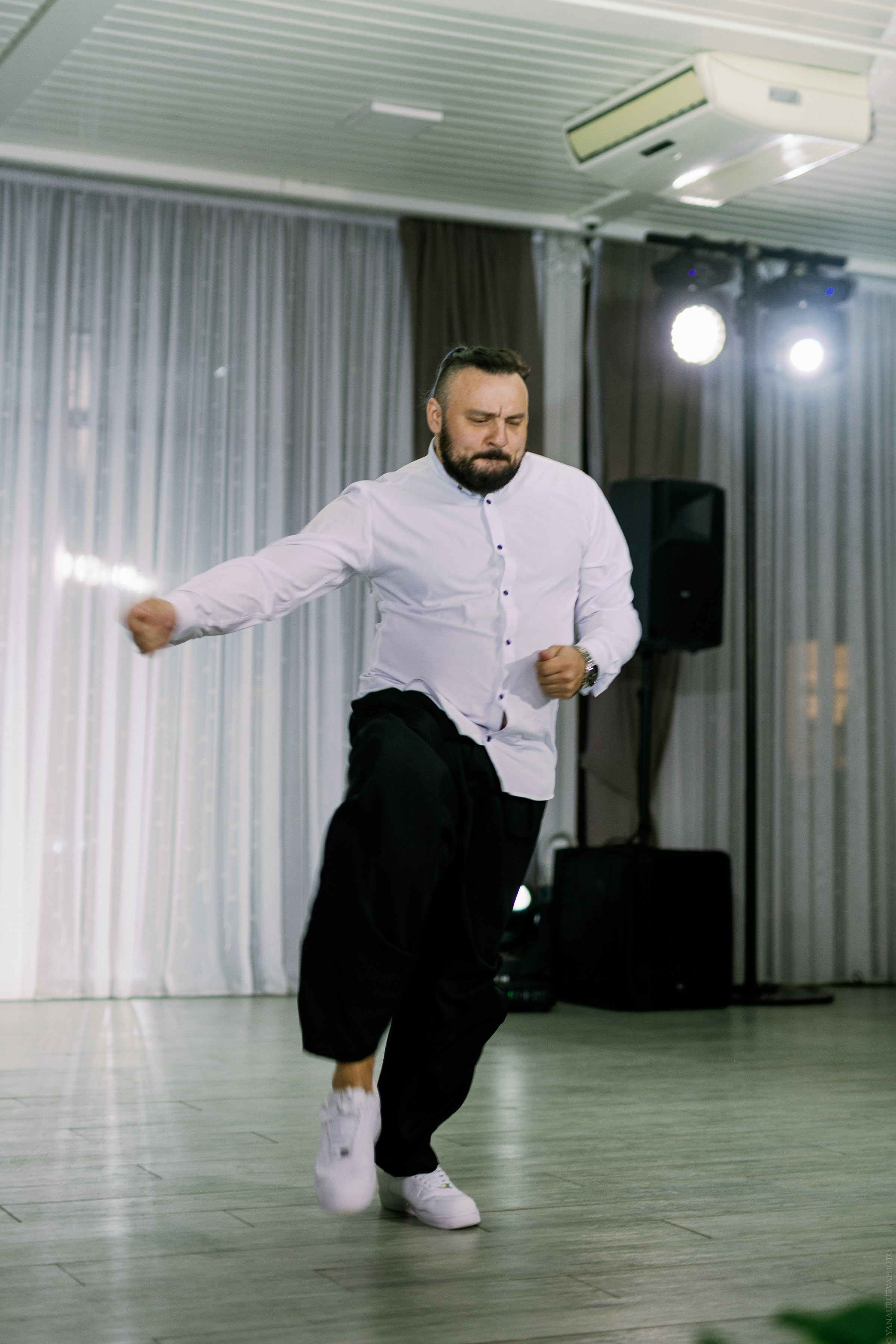 НеИГРЫ и прожарка жениха. Игорь и Дарья. Свадебный и контент- фотограф в Тольятти, Самаре, Москве Яна Уруева