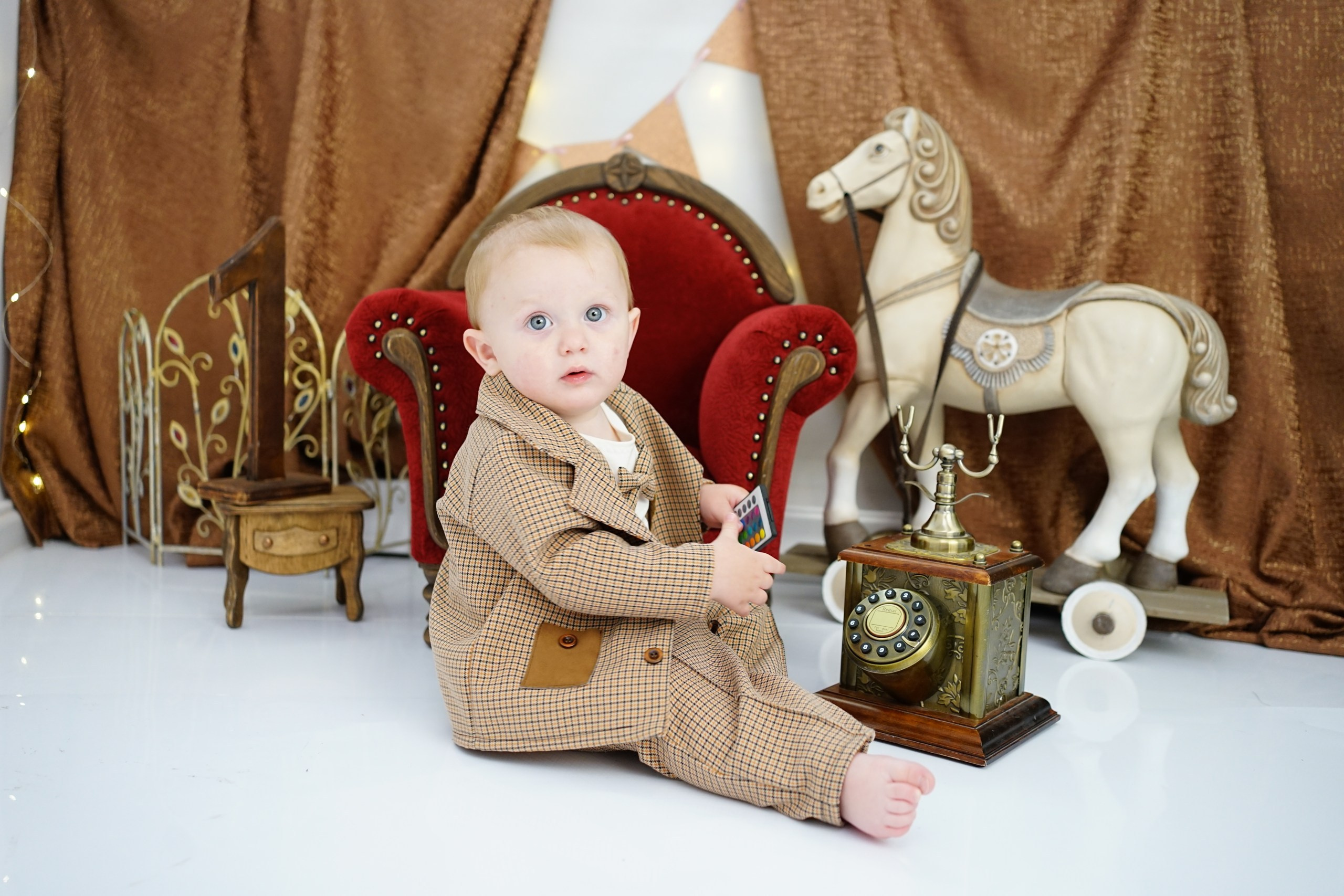 Фотосессия на Годик для Мальчиков. Детская Фотостудия ГОДОВАСИКИ в Санкт-Петербурге фотосесия на годик